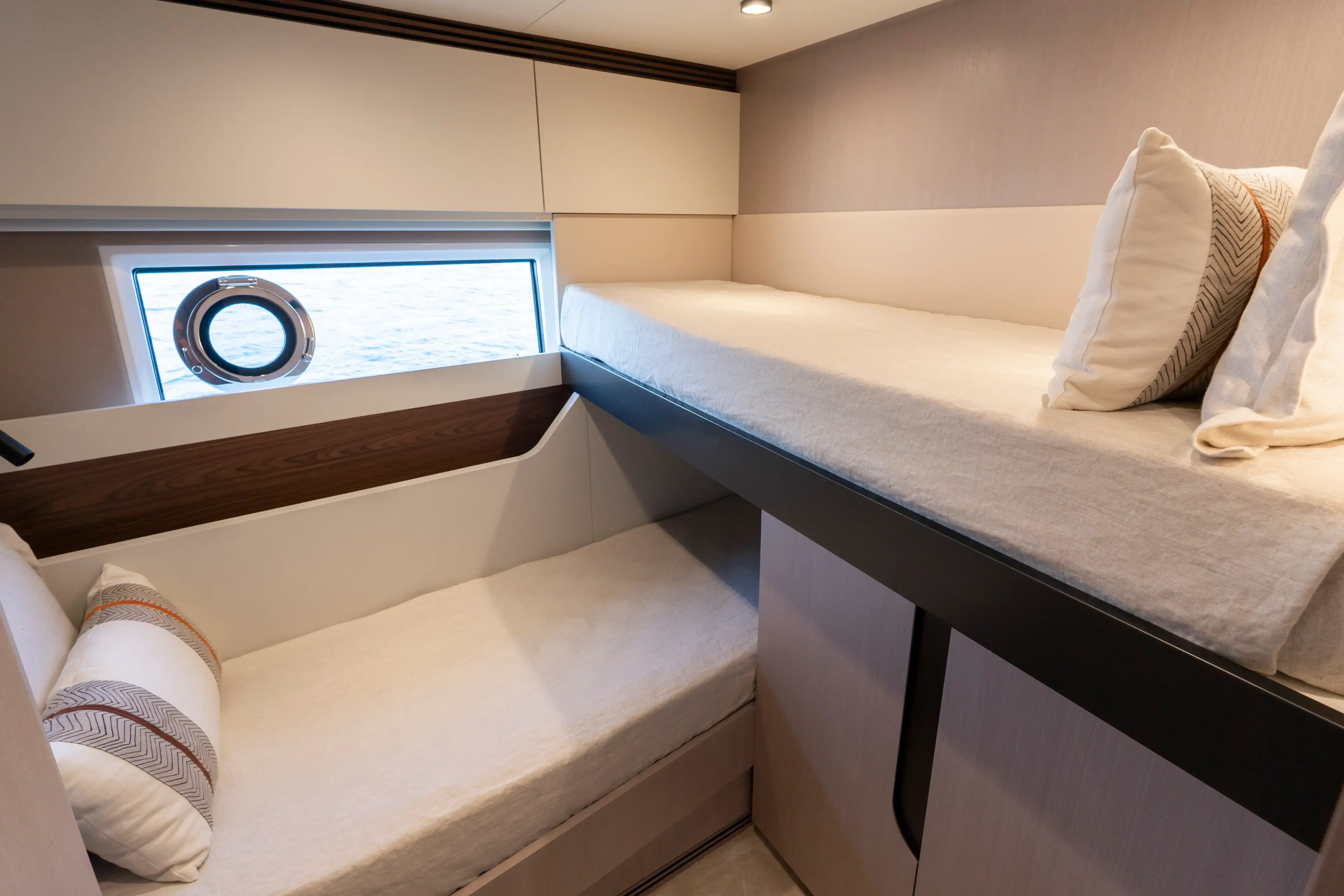 Felicita thumbnail 44