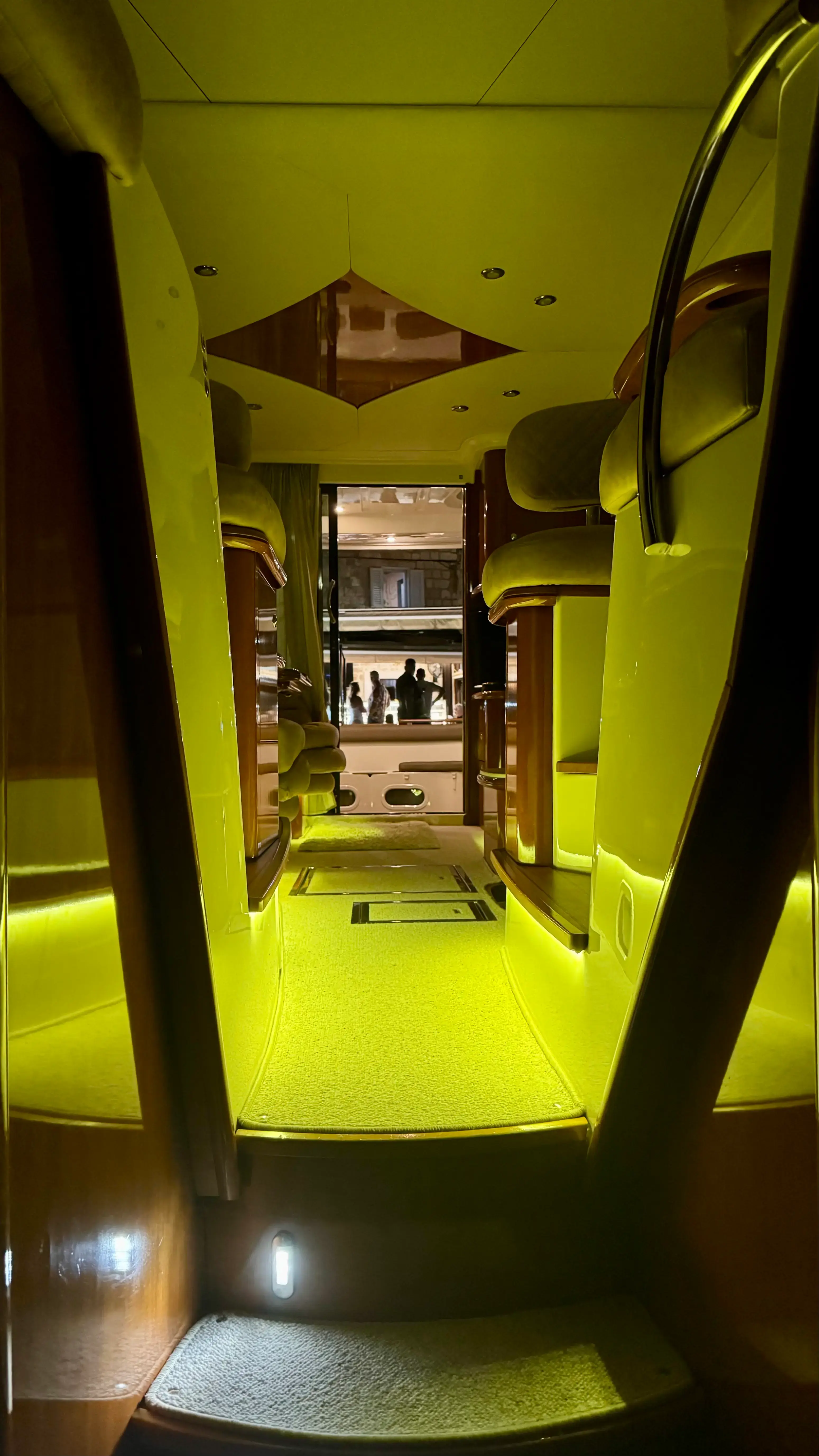 UNPLUGGED thumbnail 50