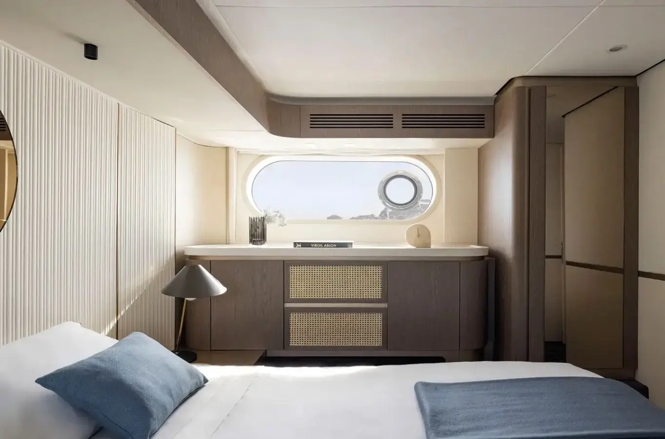 Amparito XIII thumbnail 13