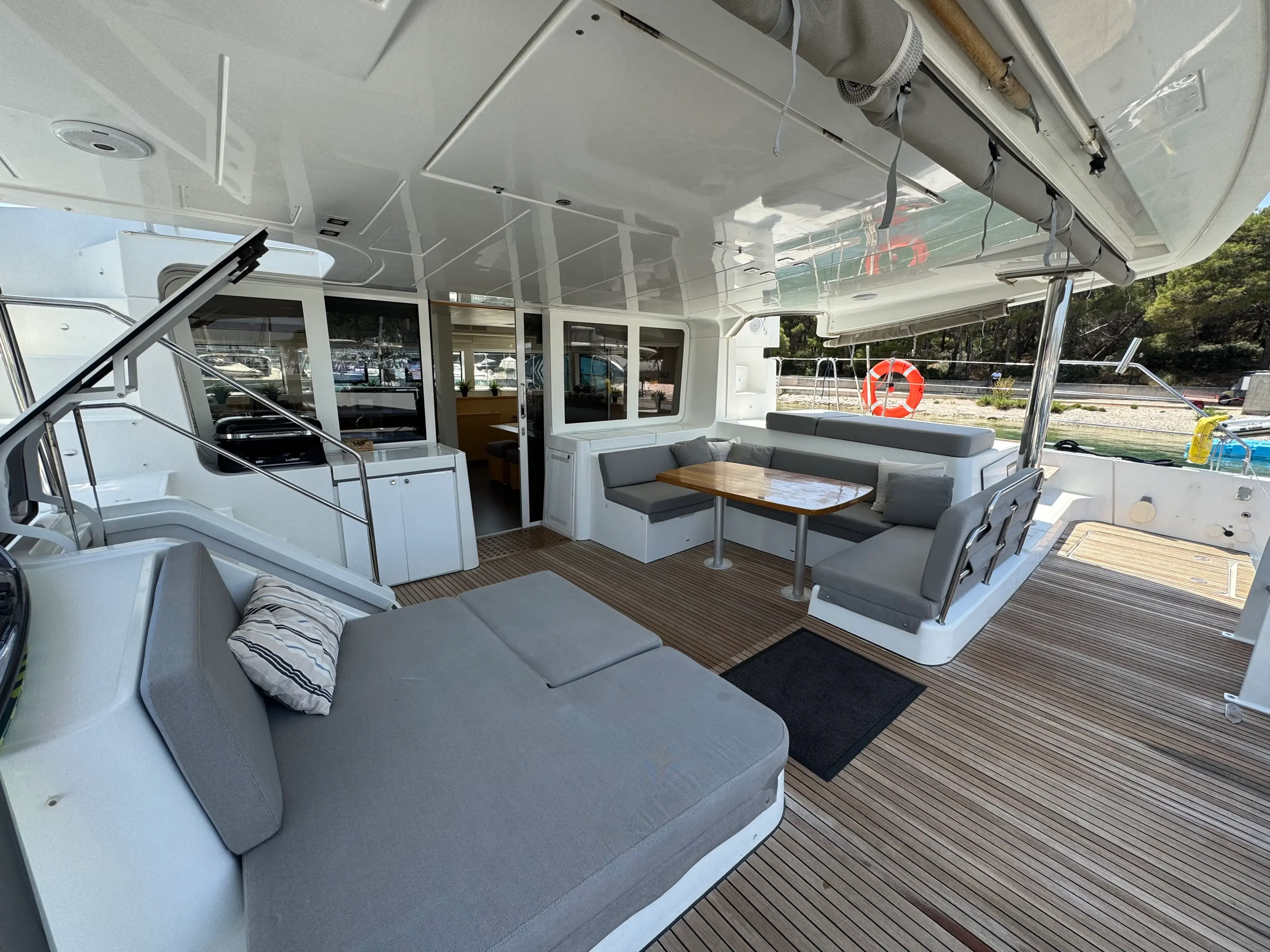 Manta Ray thumbnail 4