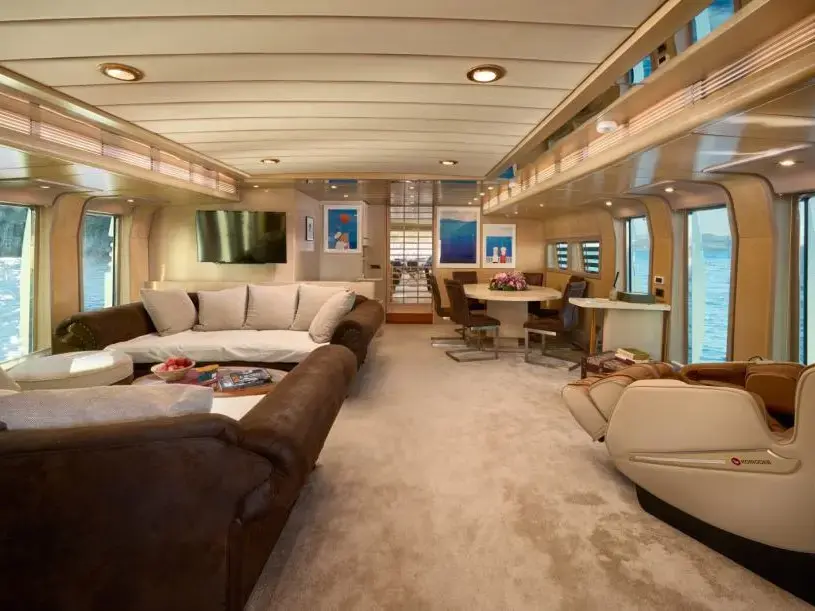 Marshall thumbnail 3