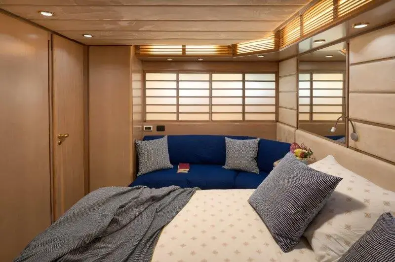 Marshall thumbnail 50