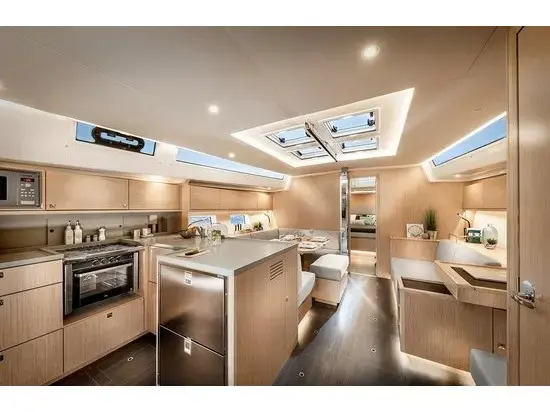 Dragonfly thumbnail 3