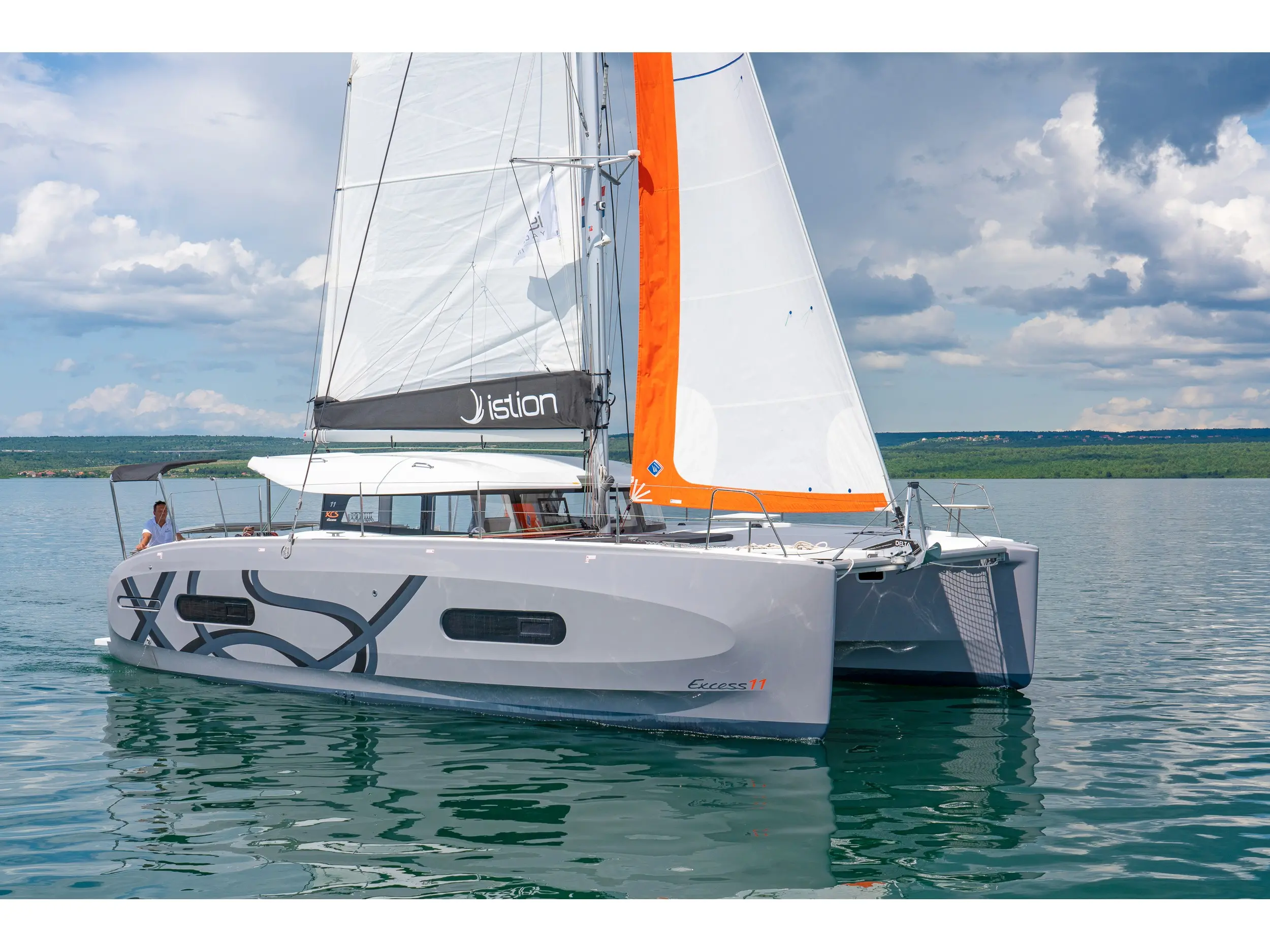 First Glimpse photo 1