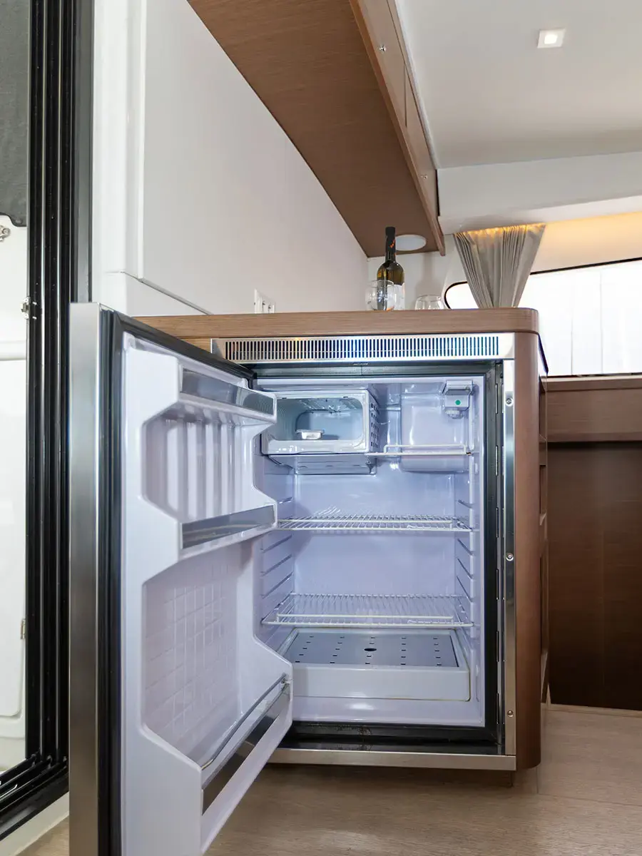 POSEIDON 2021 (air condition, generator) thumbnail 11