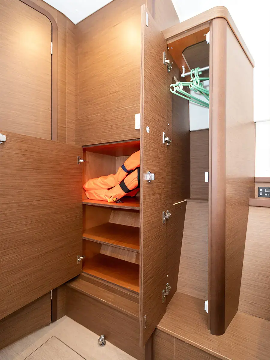 POSEIDON 2021 (air condition, generator) thumbnail 17