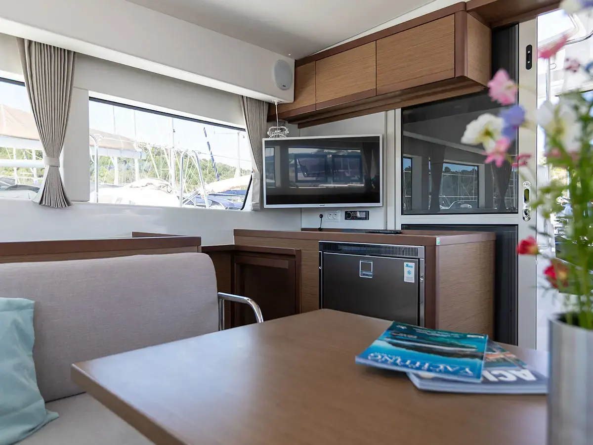 BYE BYE 2020 (air condition, generator) thumbnail 15