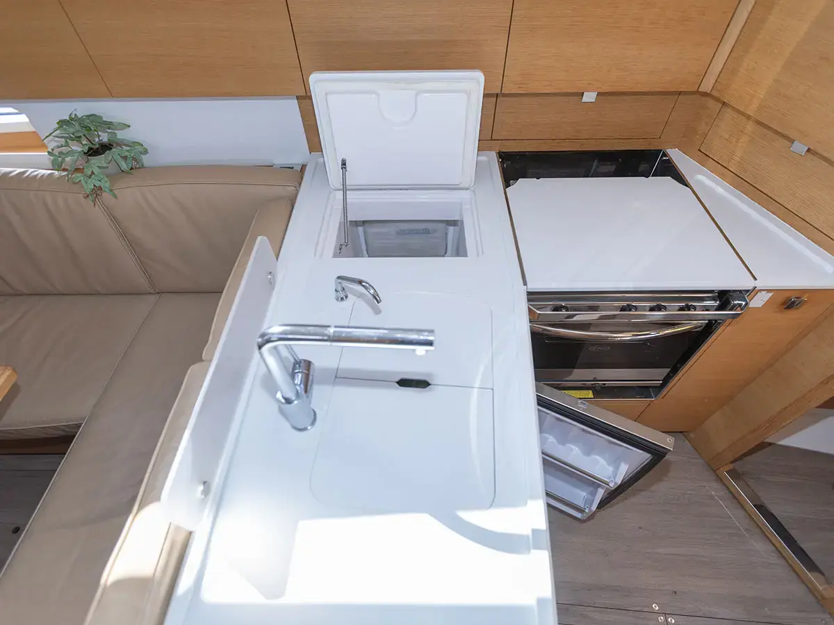 LINA 2020 (new sails 2024., air condition) thumbnail 18