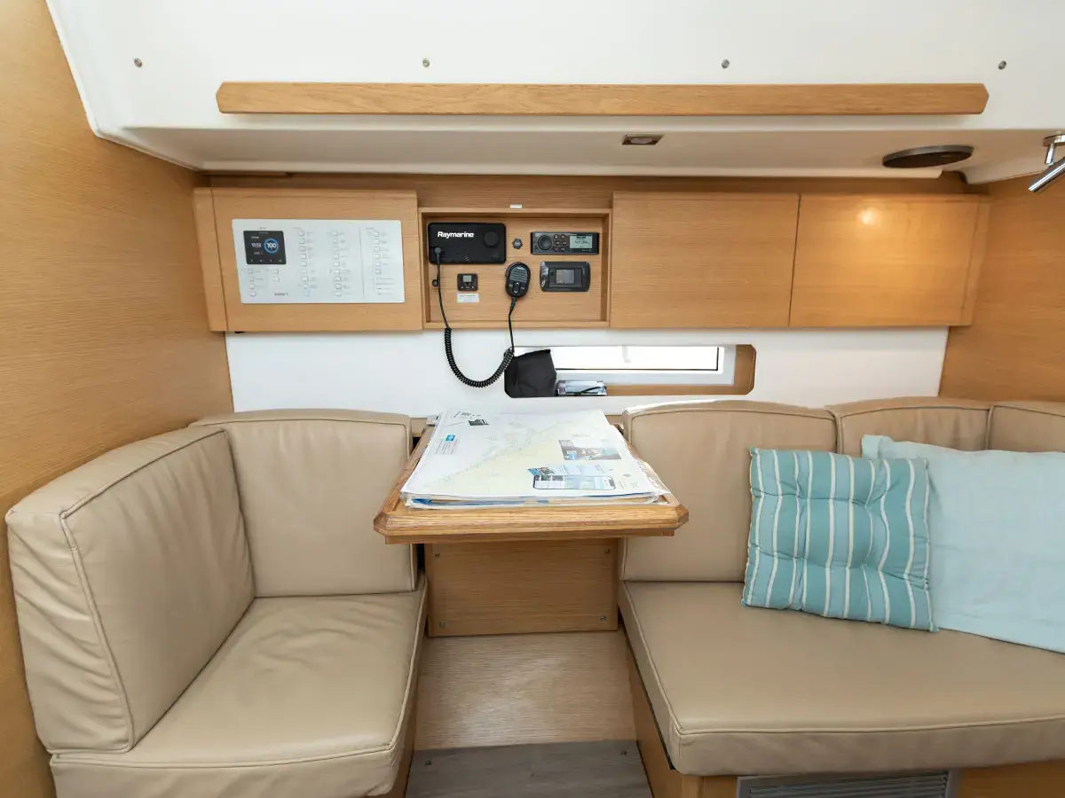 LINA 2020 (new sails 2024., air condition) thumbnail 25