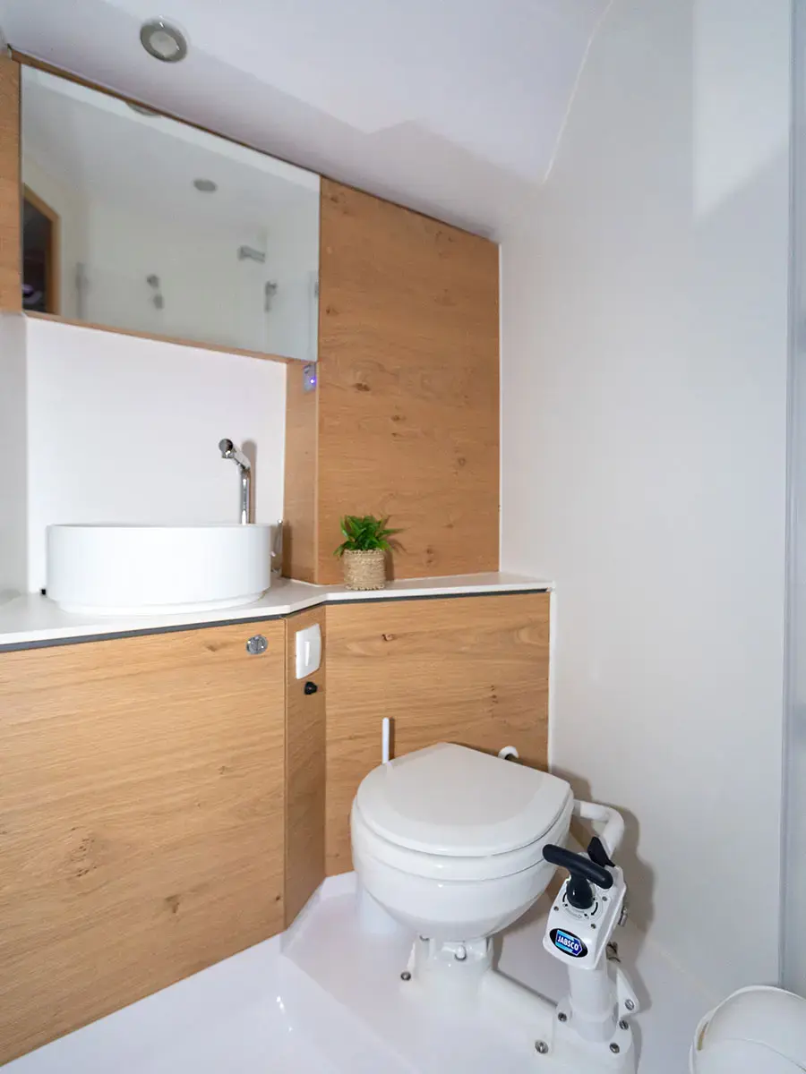 OLLIE new 2024 (air condition, cross-cut dacron sails) thumbnail 11