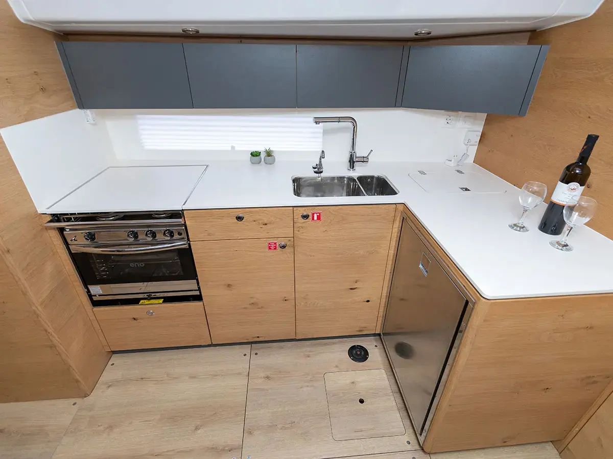 OLLIE new 2024 (air condition, cross-cut dacron sails) thumbnail 16