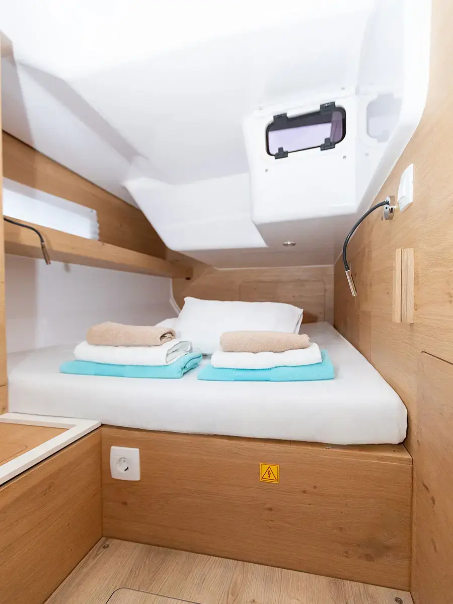 OLLIE new 2024 (air condition, cross-cut dacron sails) thumbnail 19