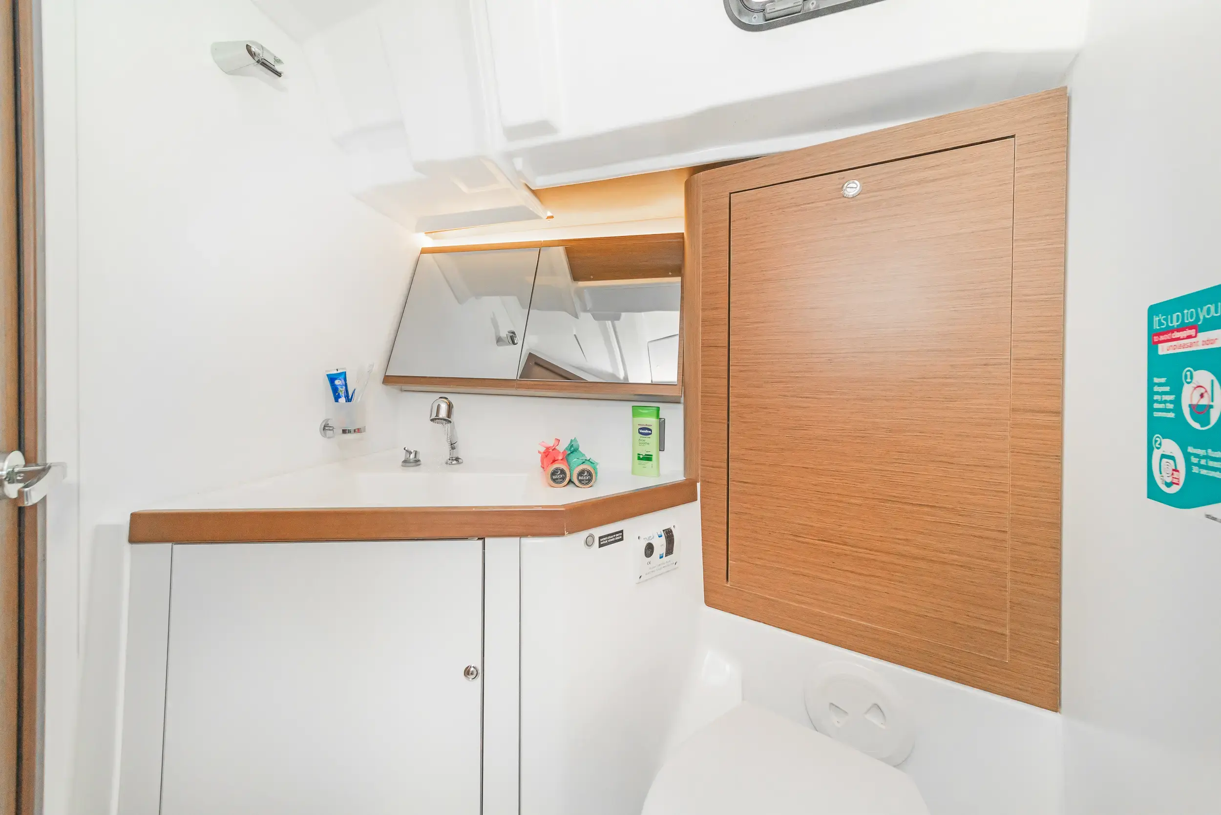 First Kiss thumbnail 18