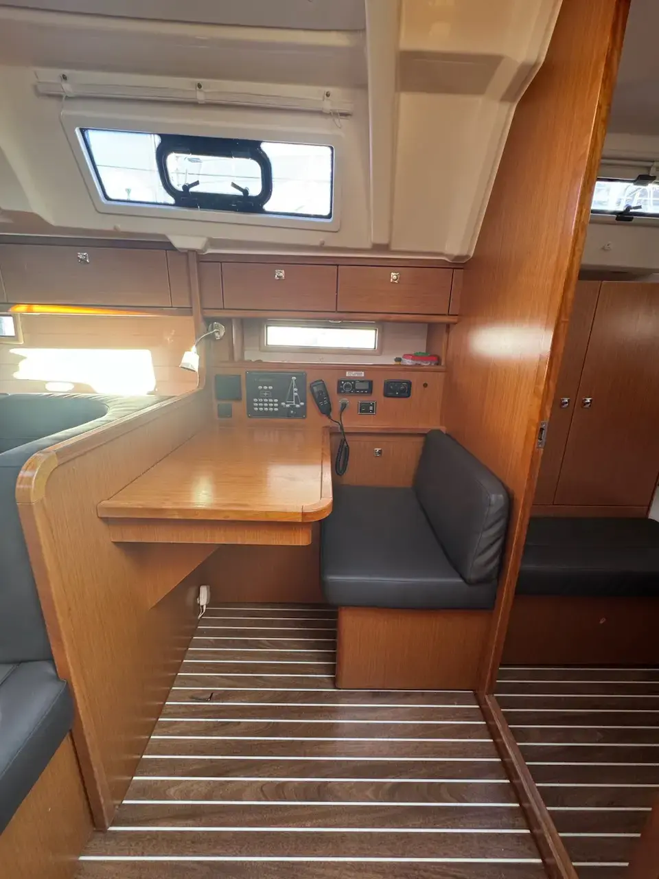 Maestral thumbnail 11