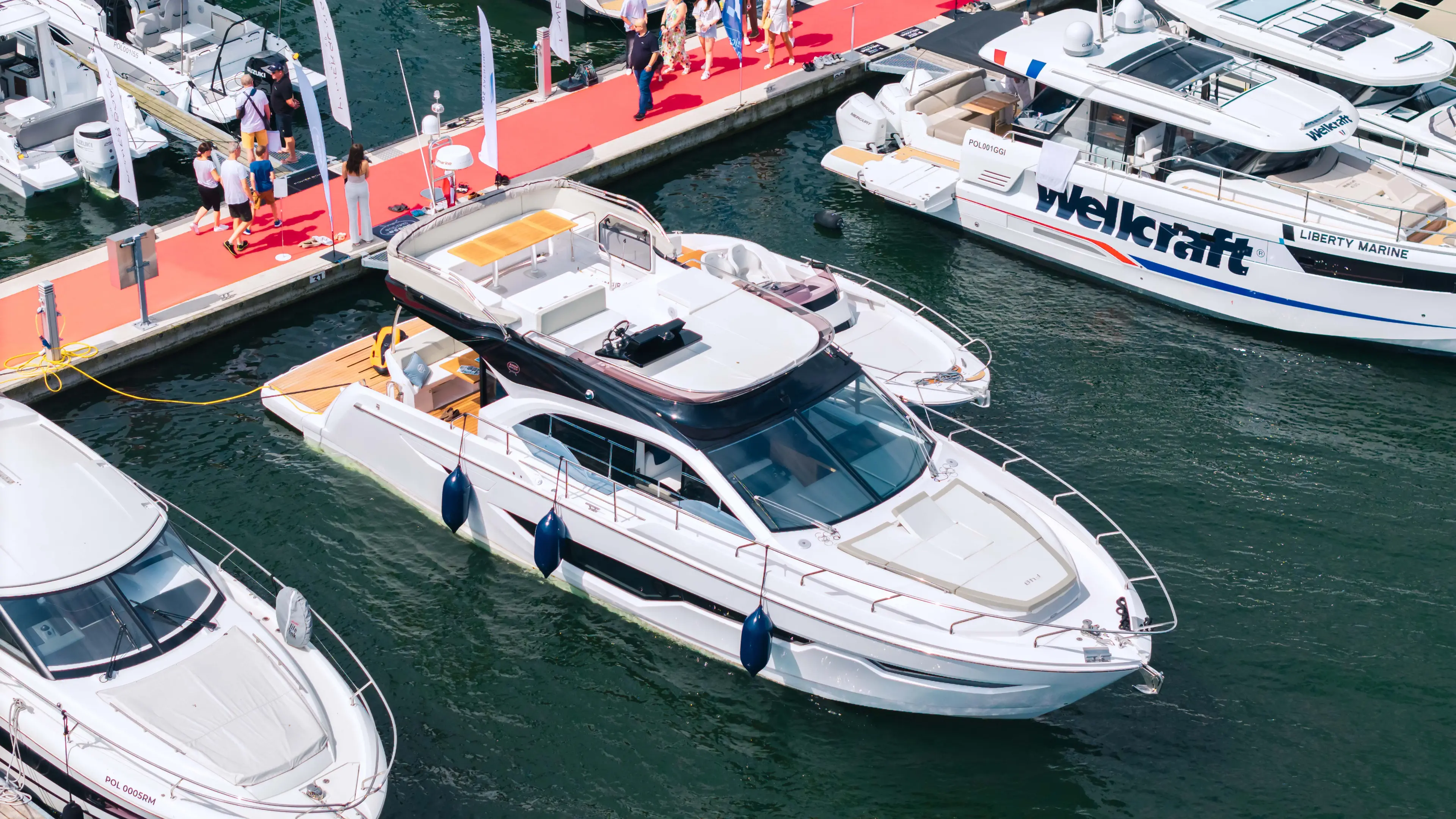 Supernova thumbnail 30