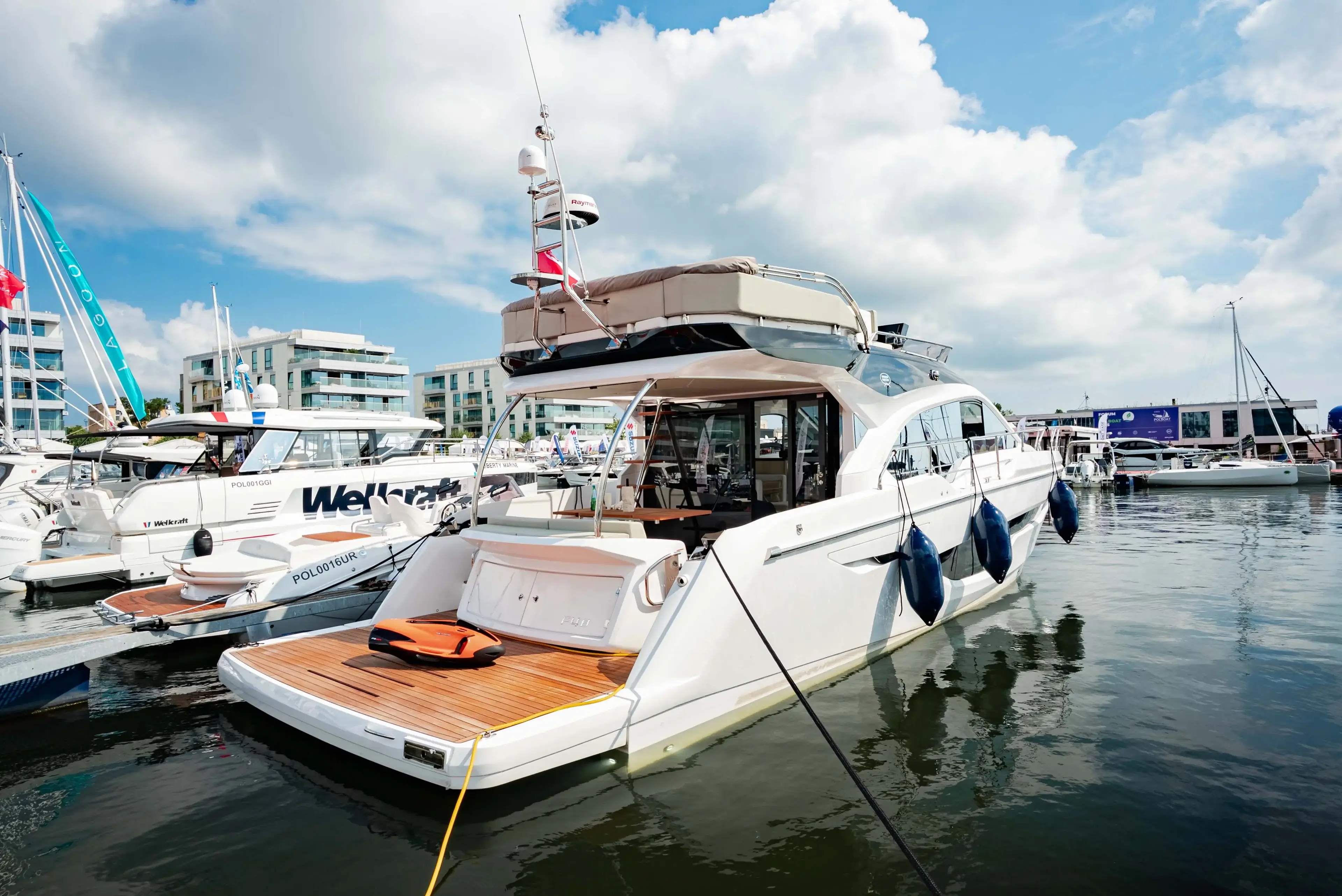 Supernova thumbnail 17