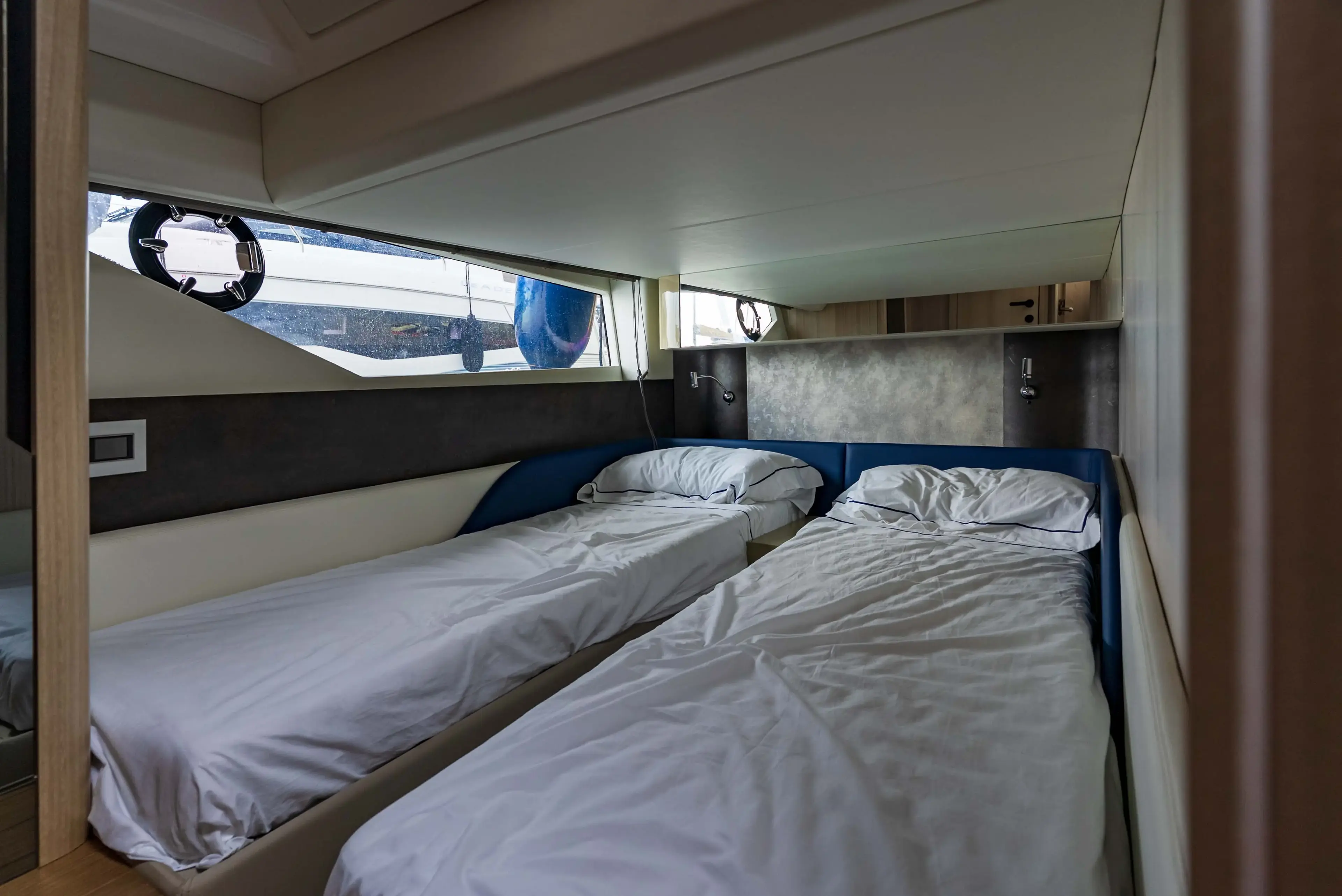 Supernova thumbnail 23