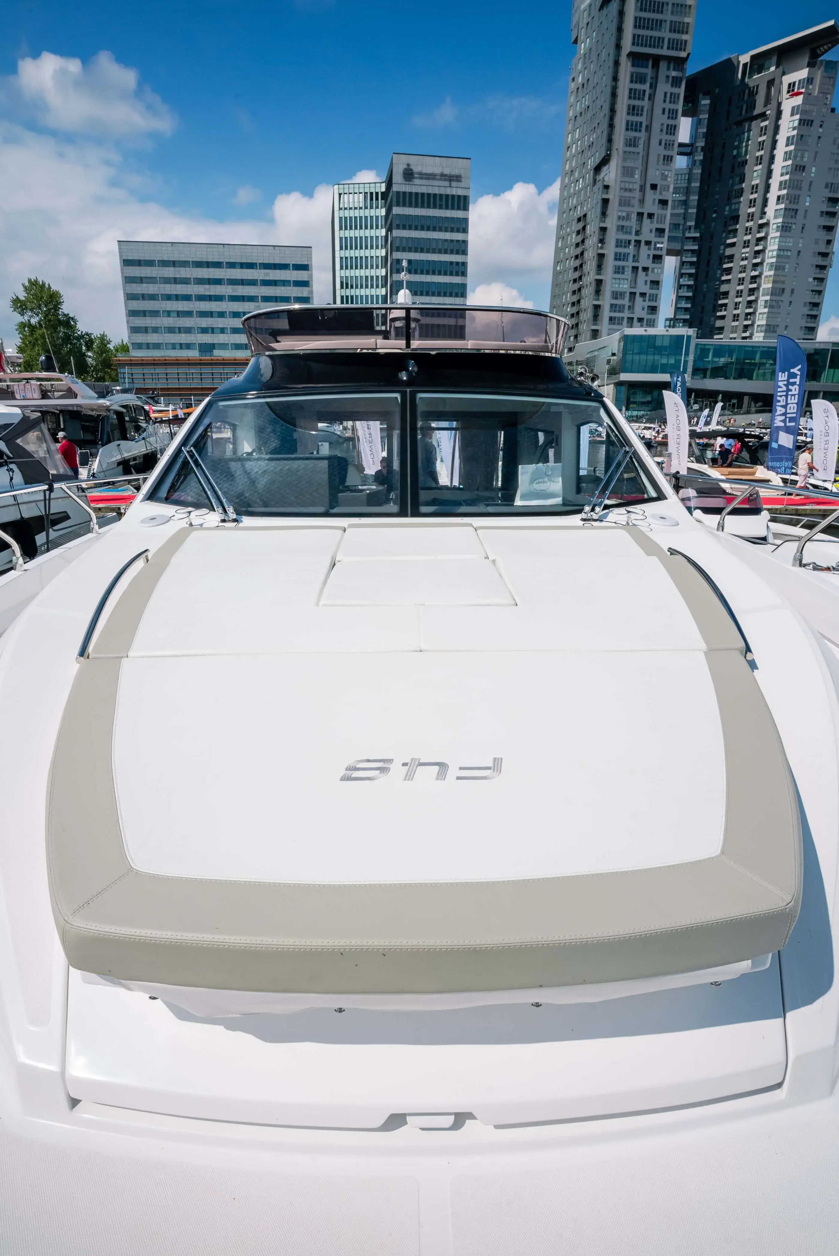 Supernova thumbnail 7