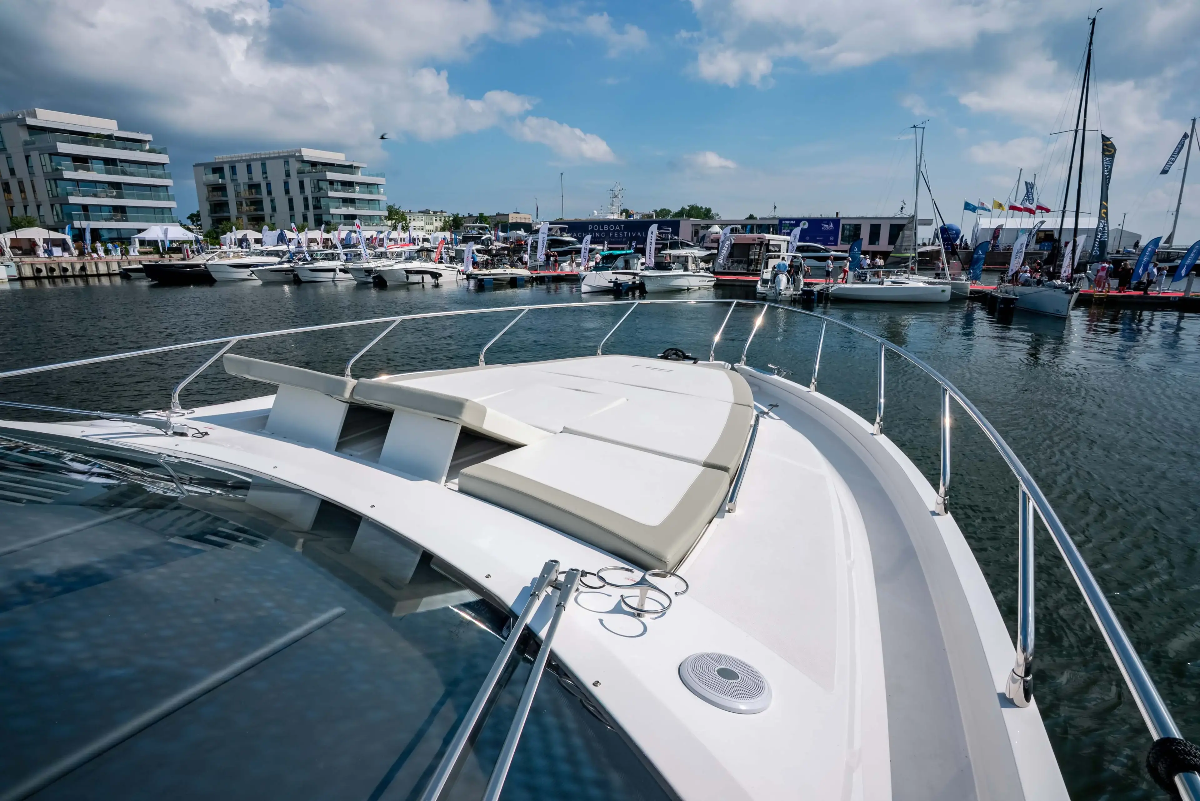 Supernova thumbnail 6