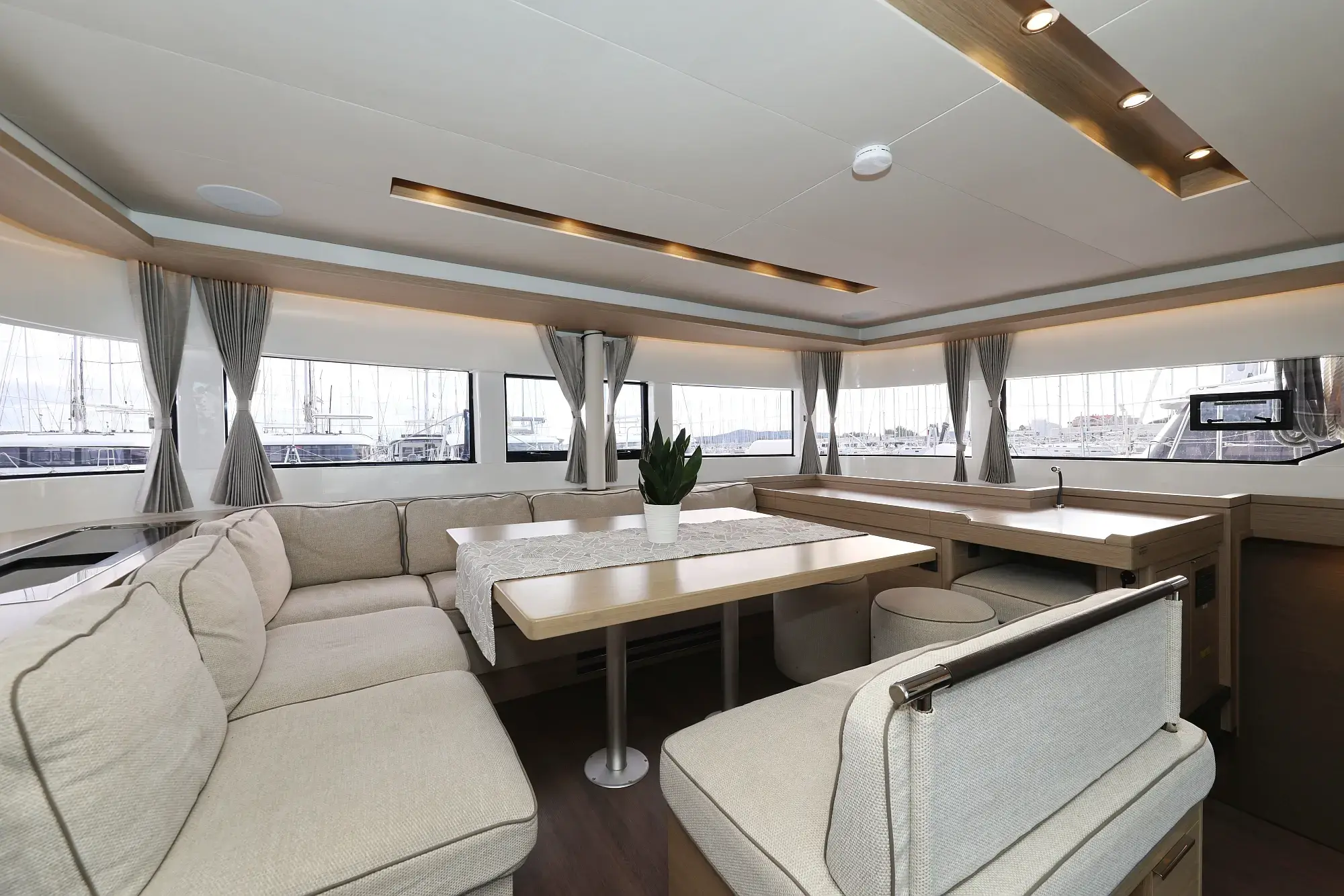 ZARATHUSTRA thumbnail 41