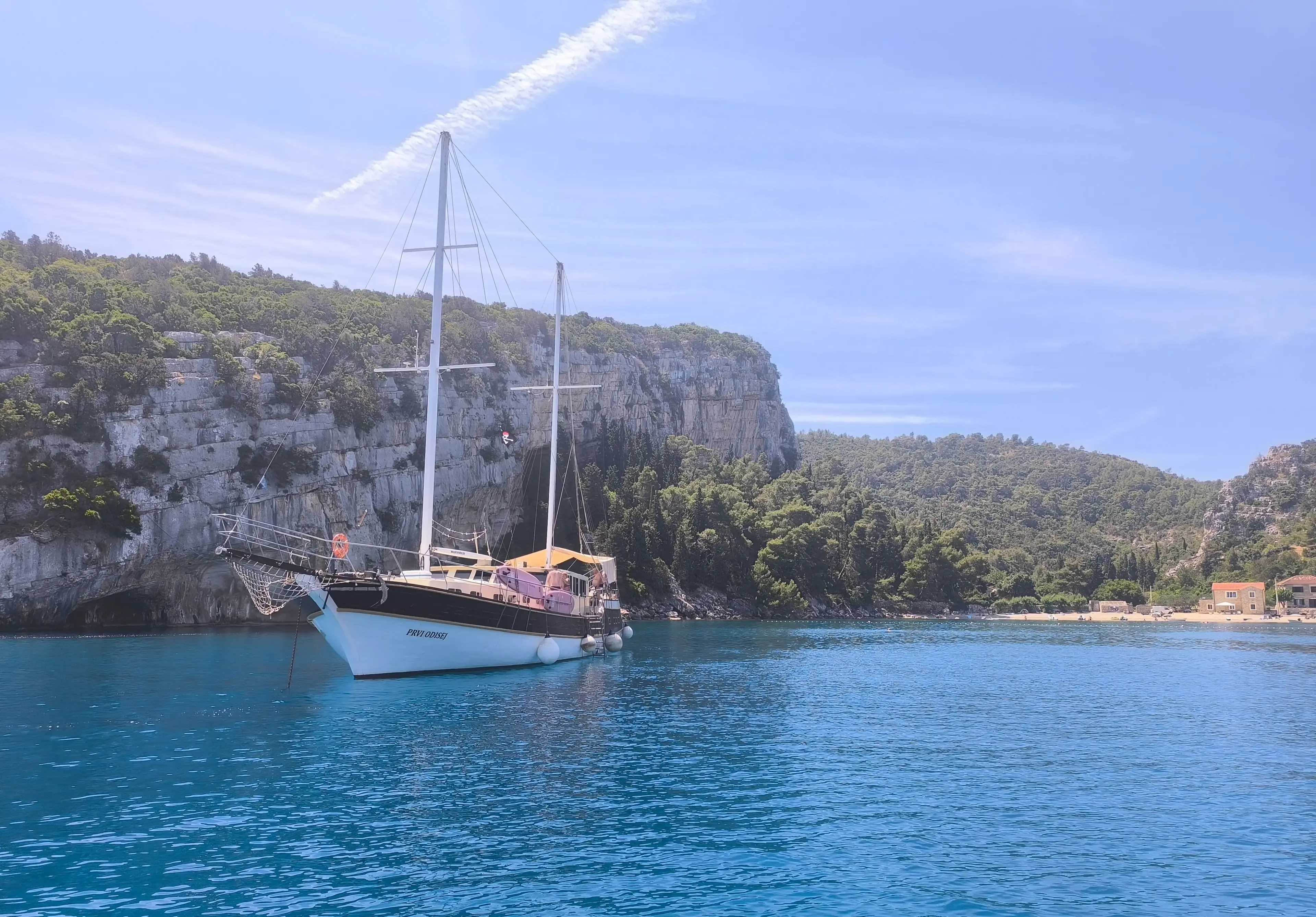 Premium thumbnail 25