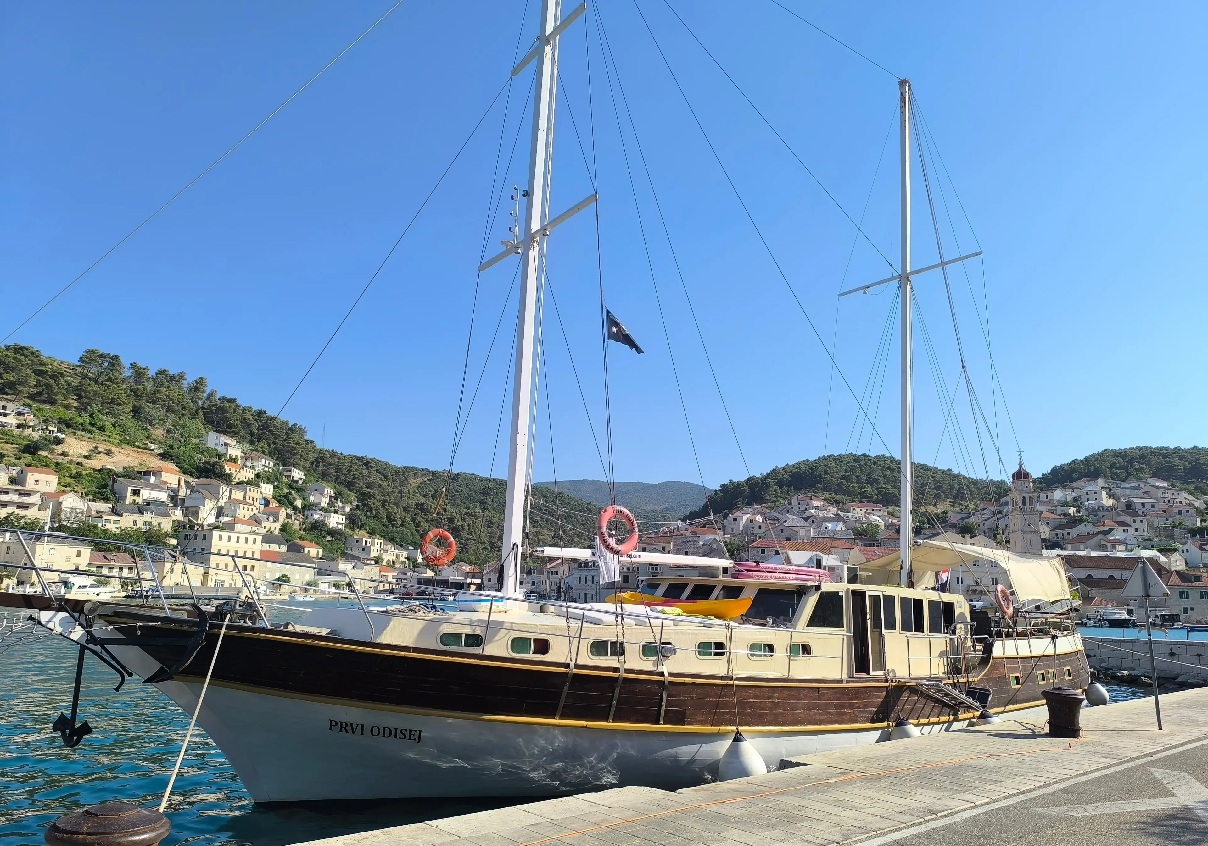 Premium thumbnail 27