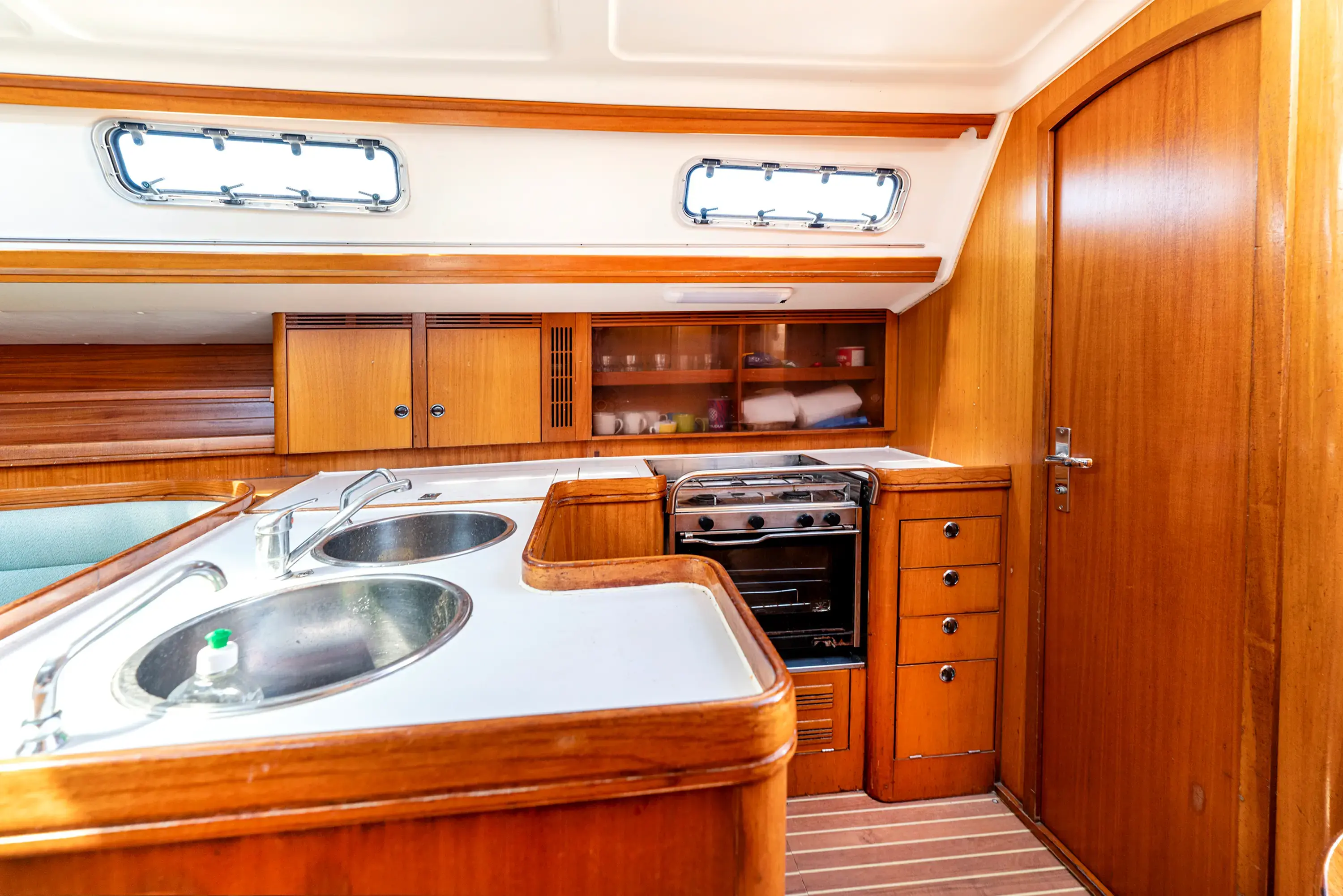 Classic thumbnail 15