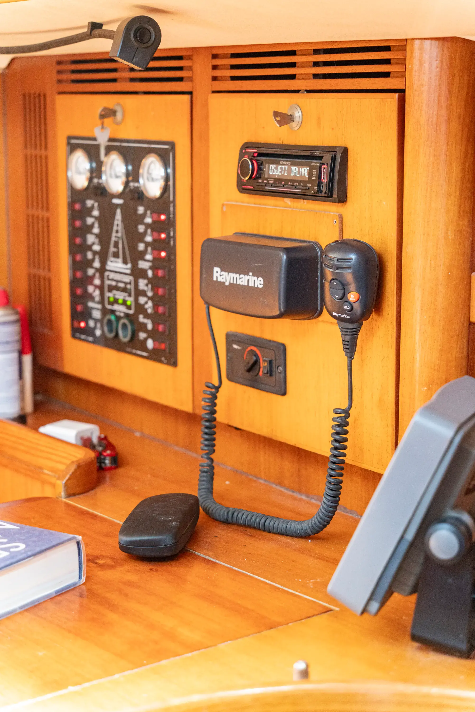 Classic thumbnail 25