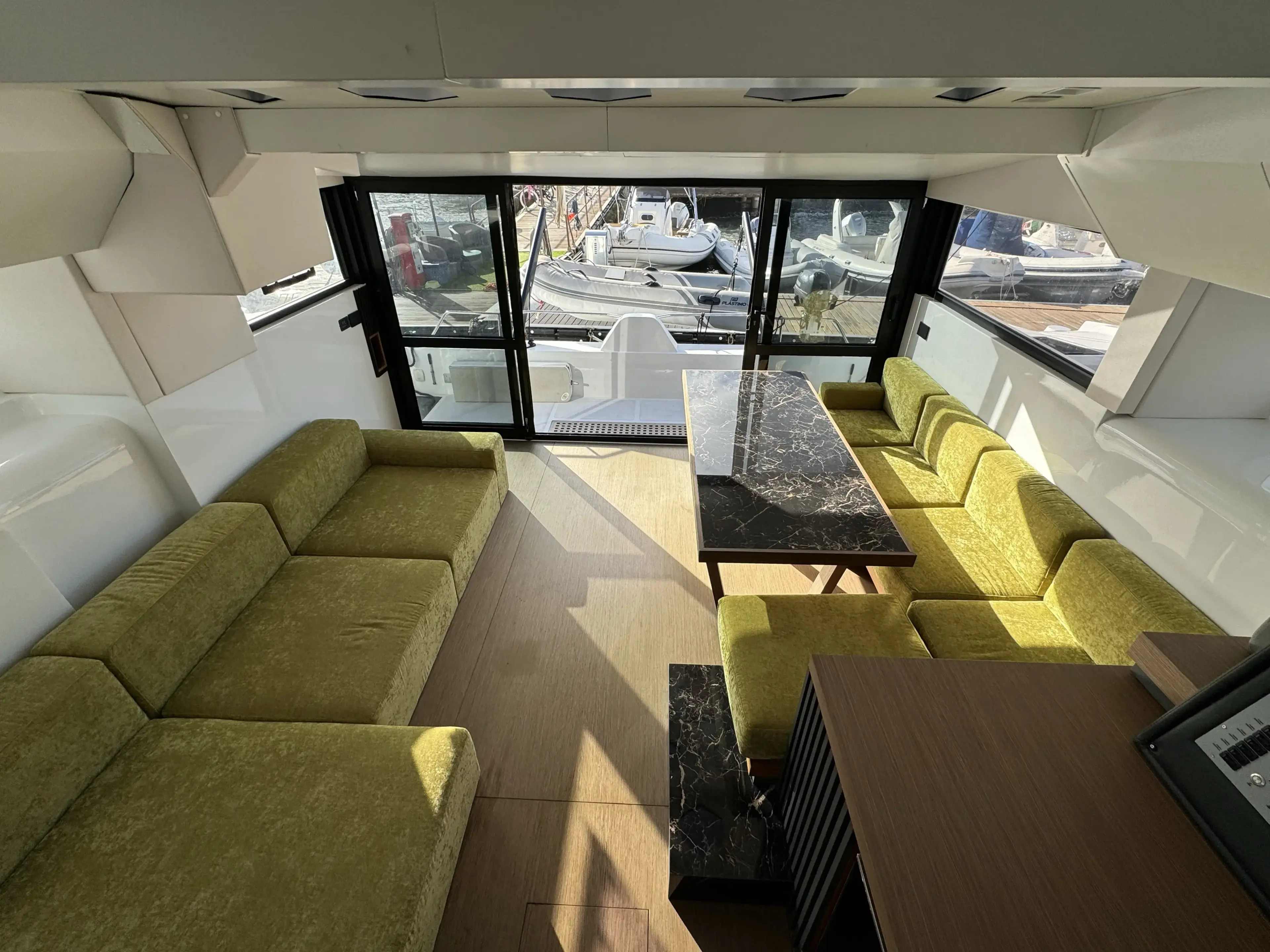 Veronchie thumbnail 13