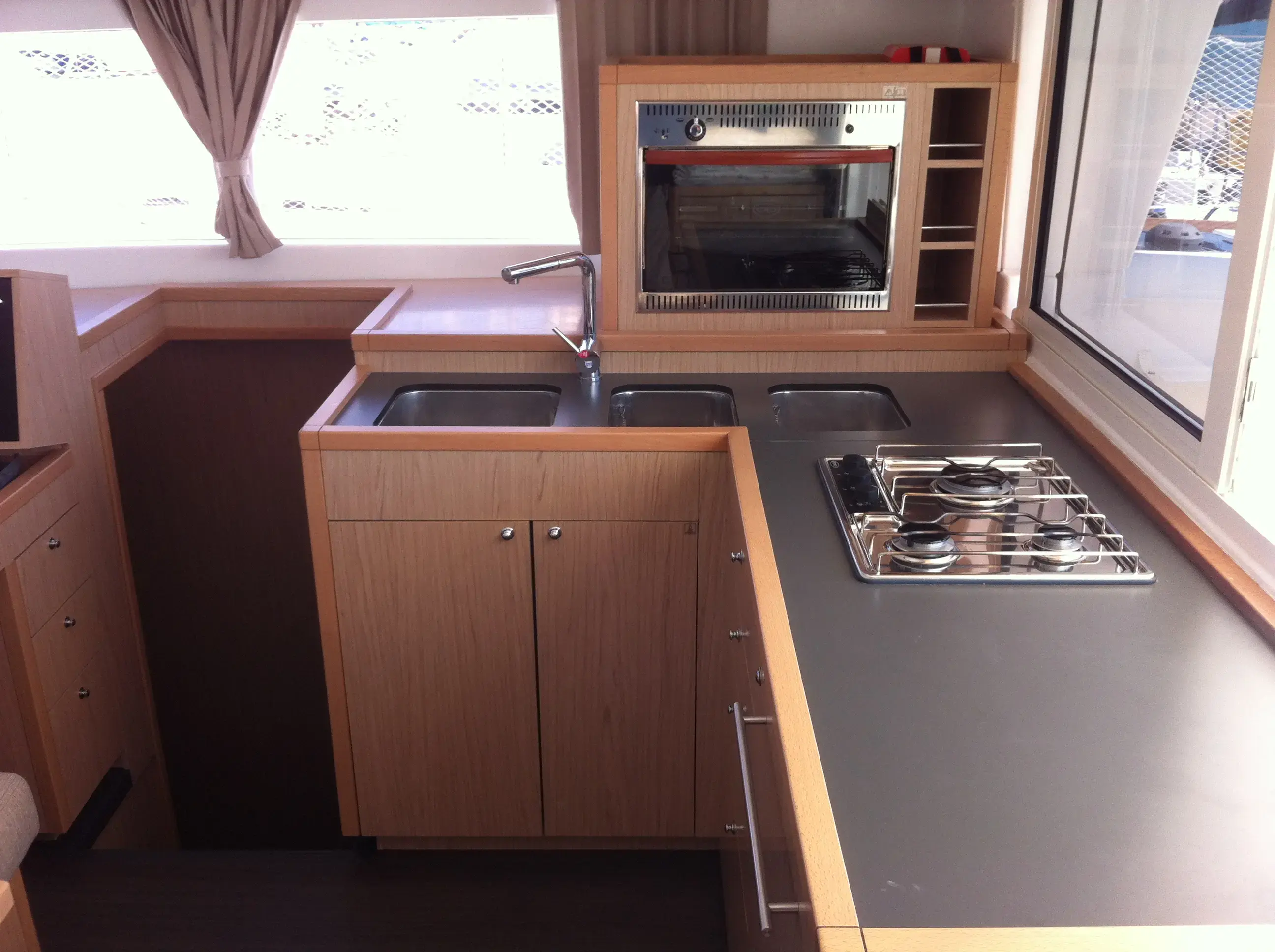 Evelina thumbnail 14