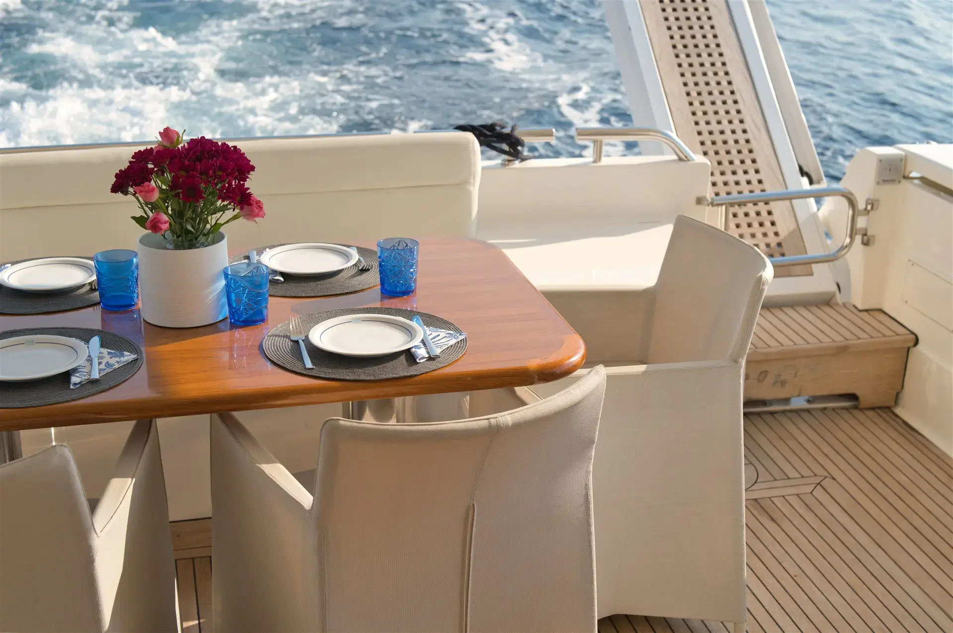 Dominique thumbnail 20