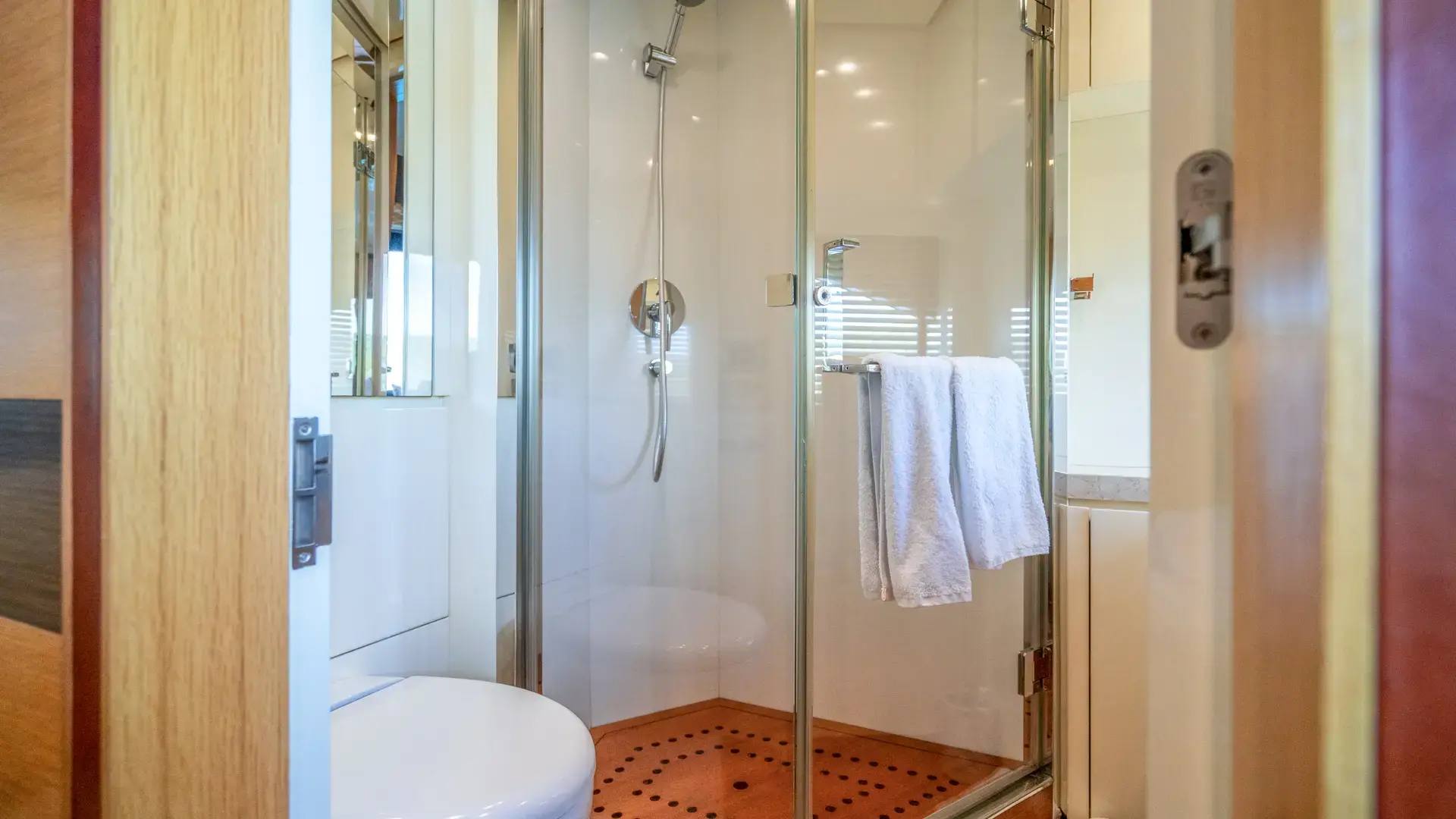 Silent World thumbnail 35