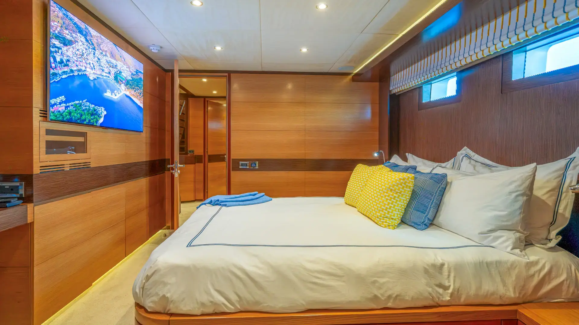 Silent World thumbnail 38