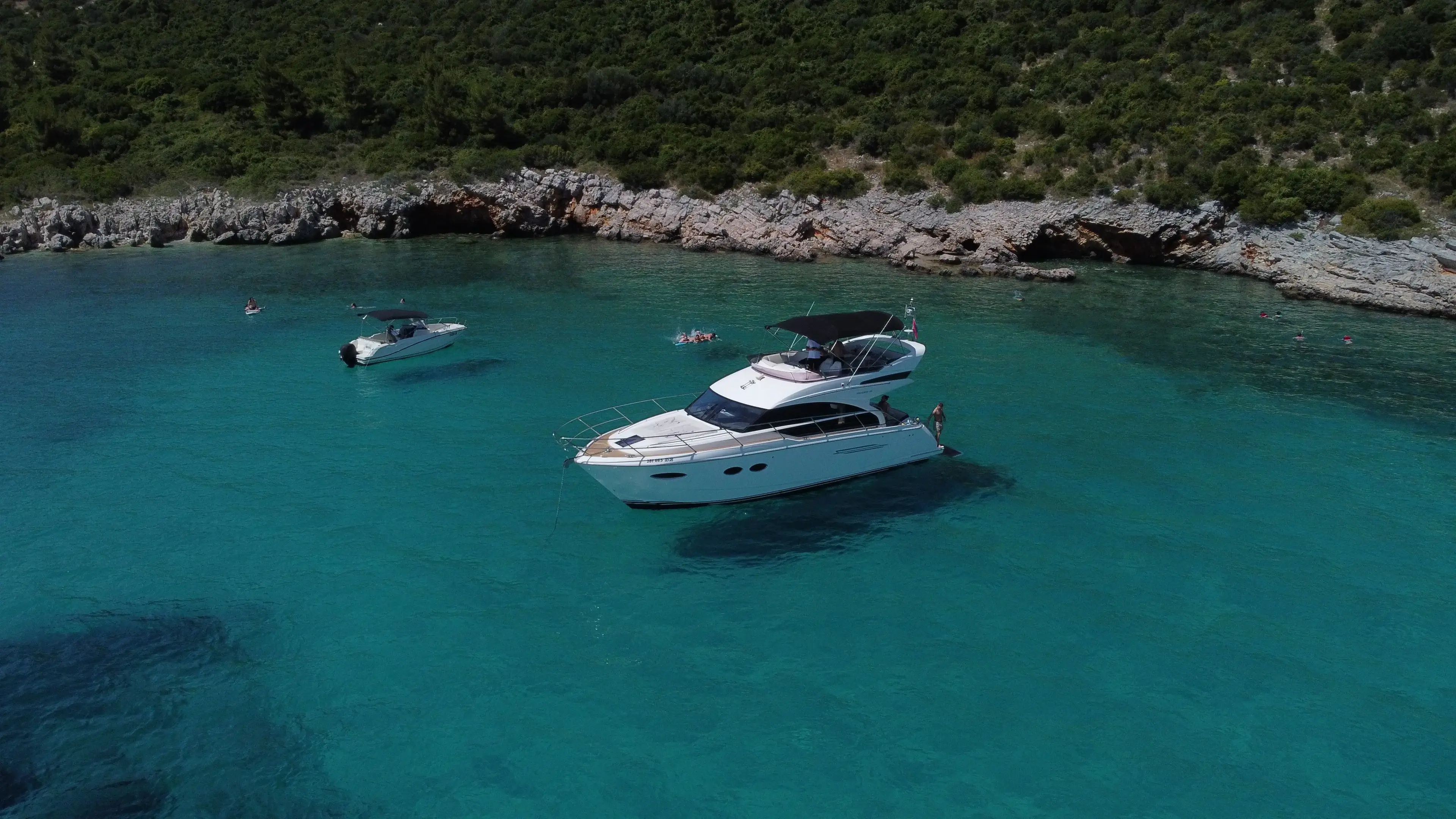 Contessa thumbnail 4