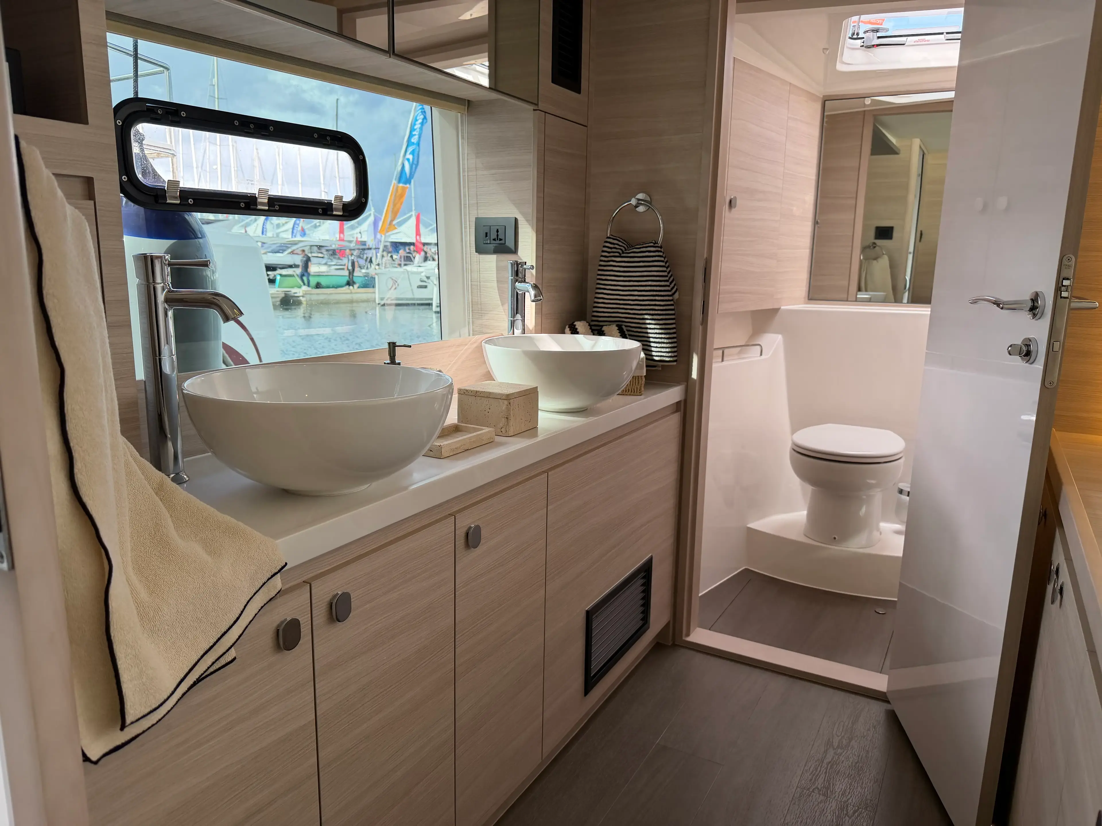 Infinity I thumbnail 13