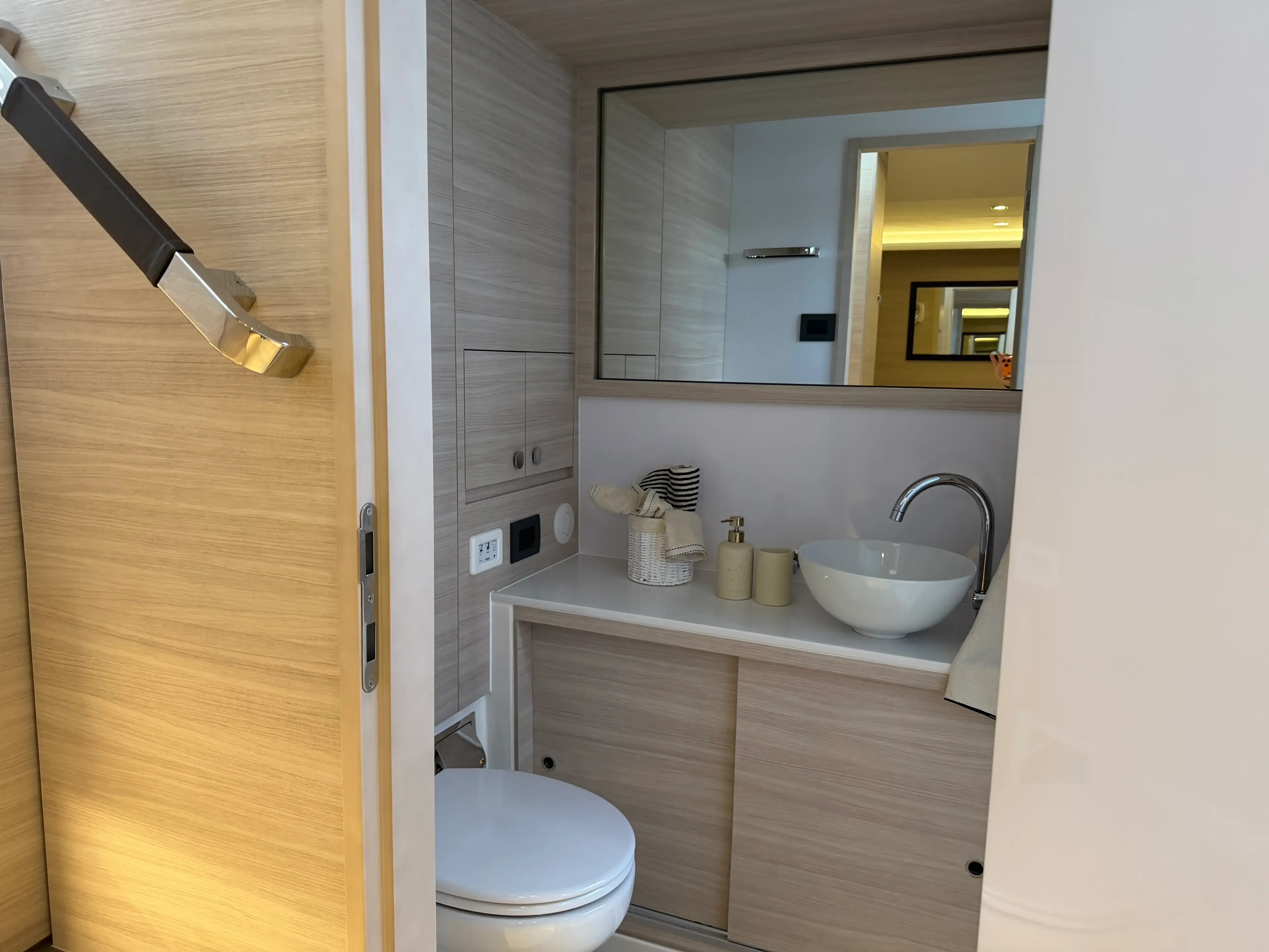 Infinity I thumbnail 17