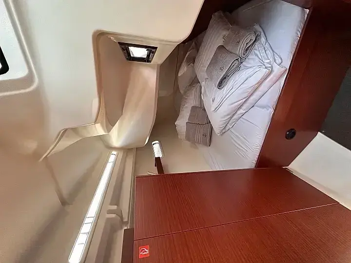 Calypso thumbnail 25