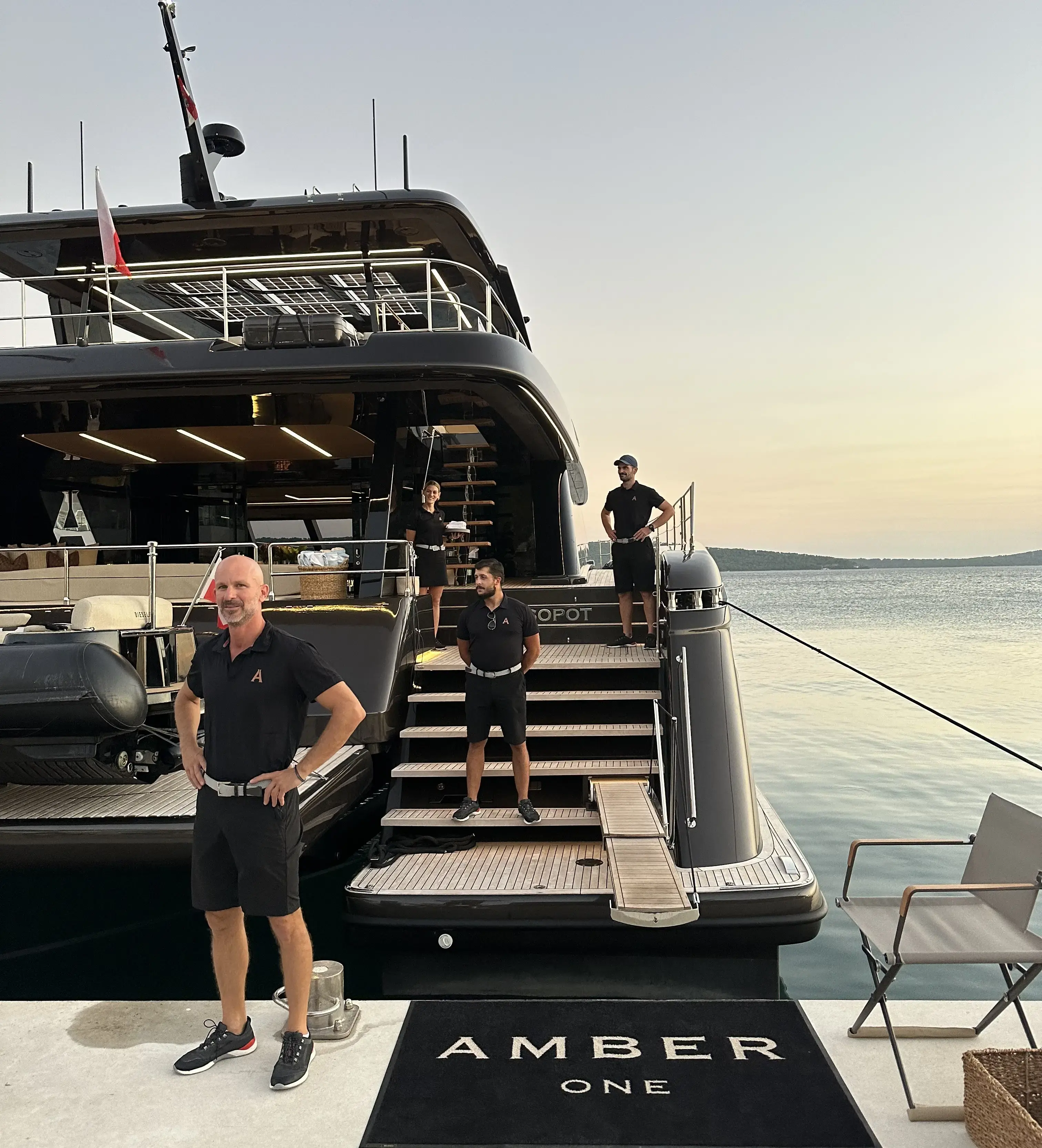 AMBER ONE  thumbnail 147