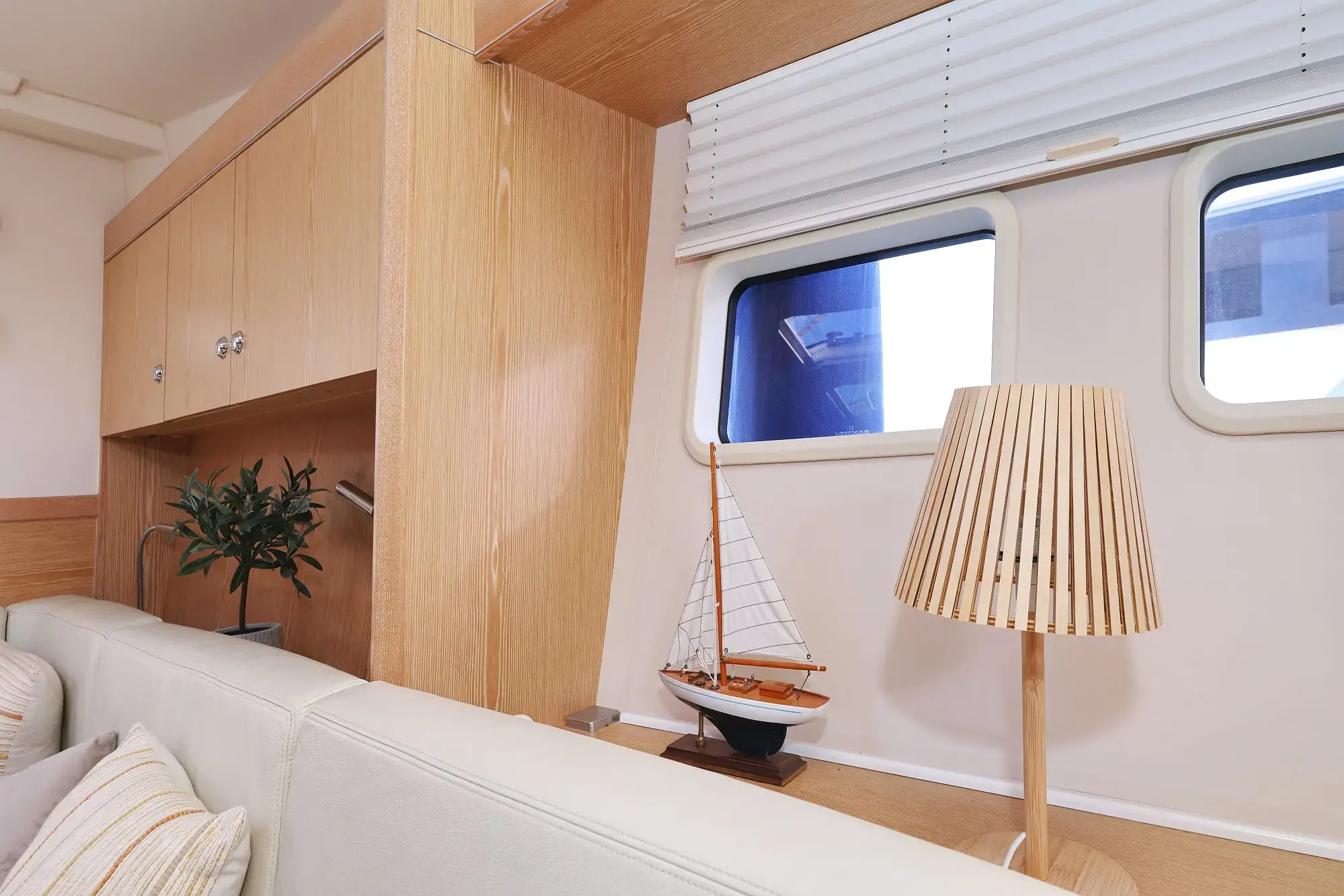 AMETHYST thumbnail 19