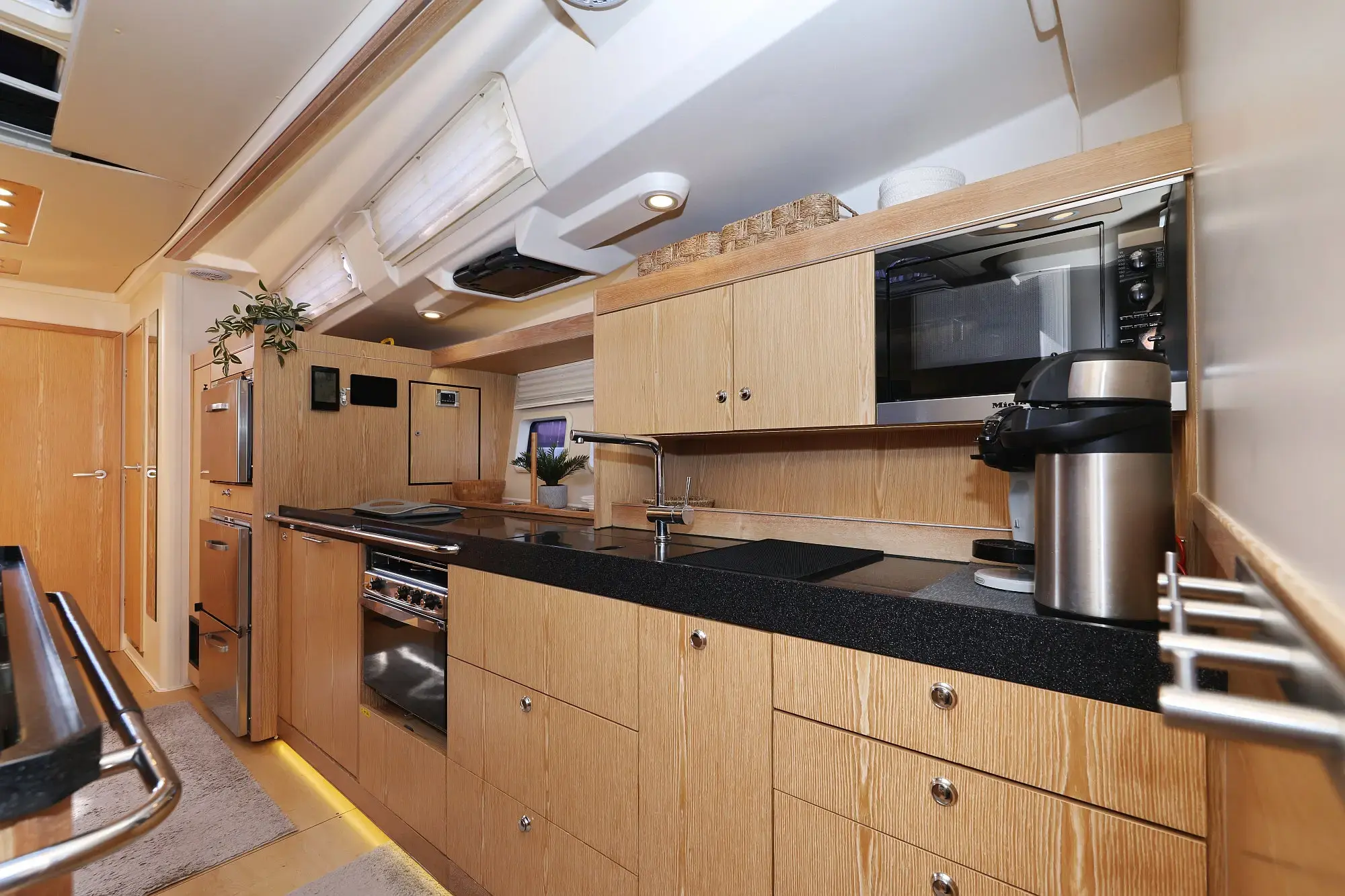 AMETHYST thumbnail 30