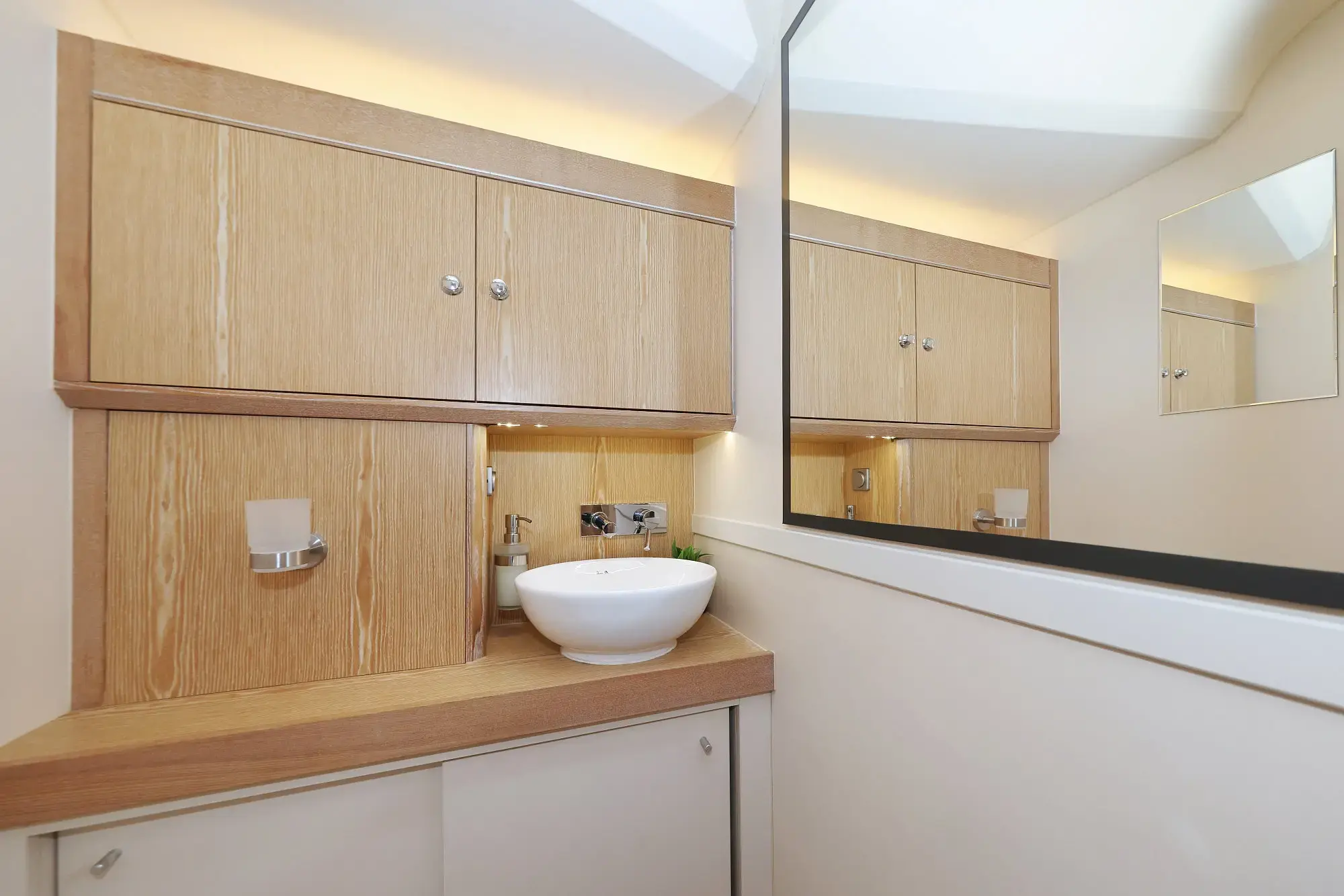 AMETHYST thumbnail 50