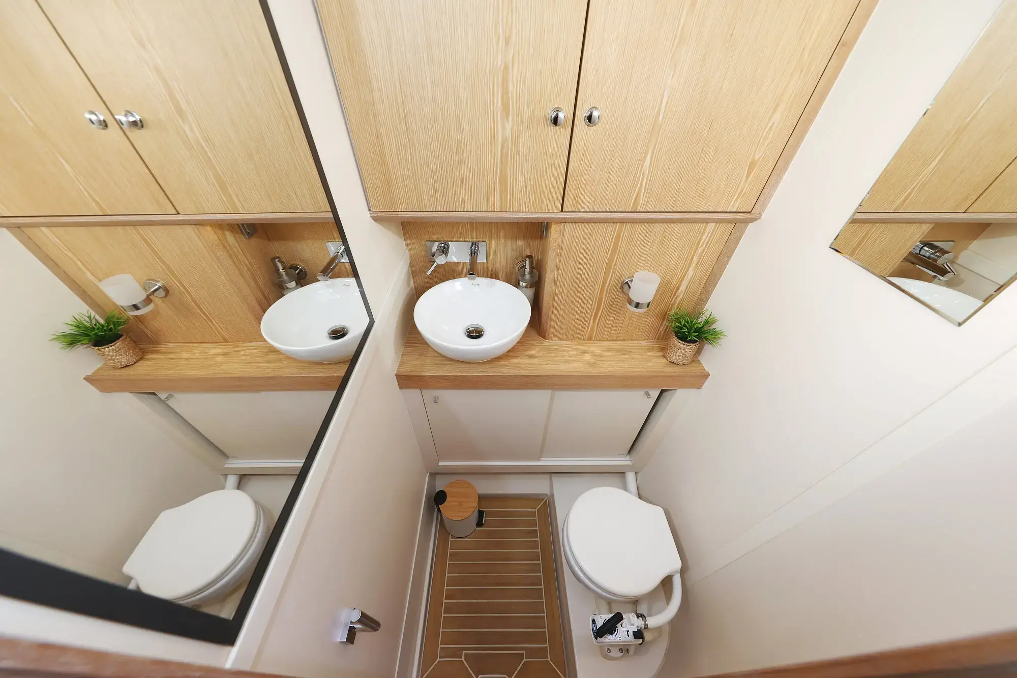 AMETHYST thumbnail 52