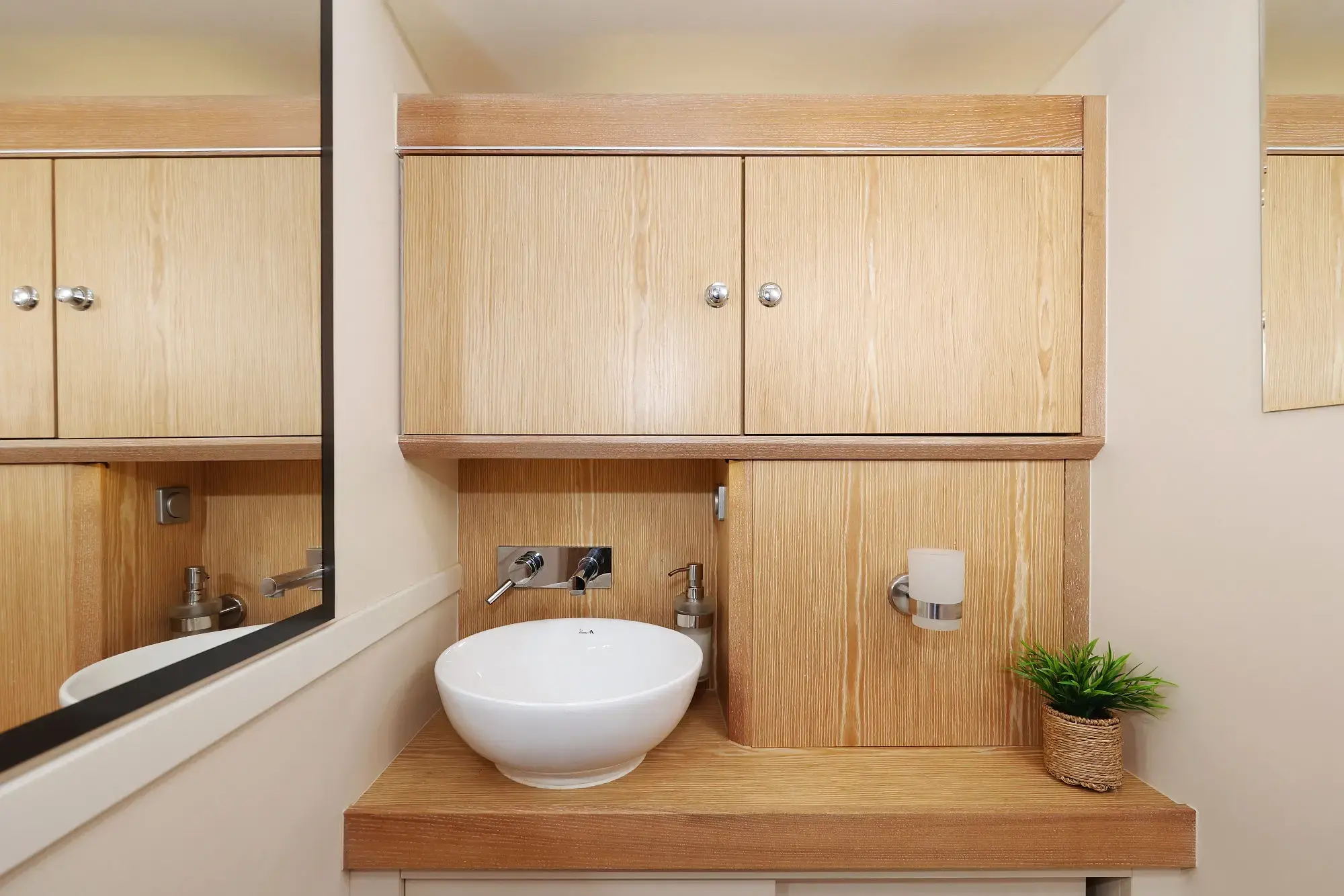 AMETHYST thumbnail 53