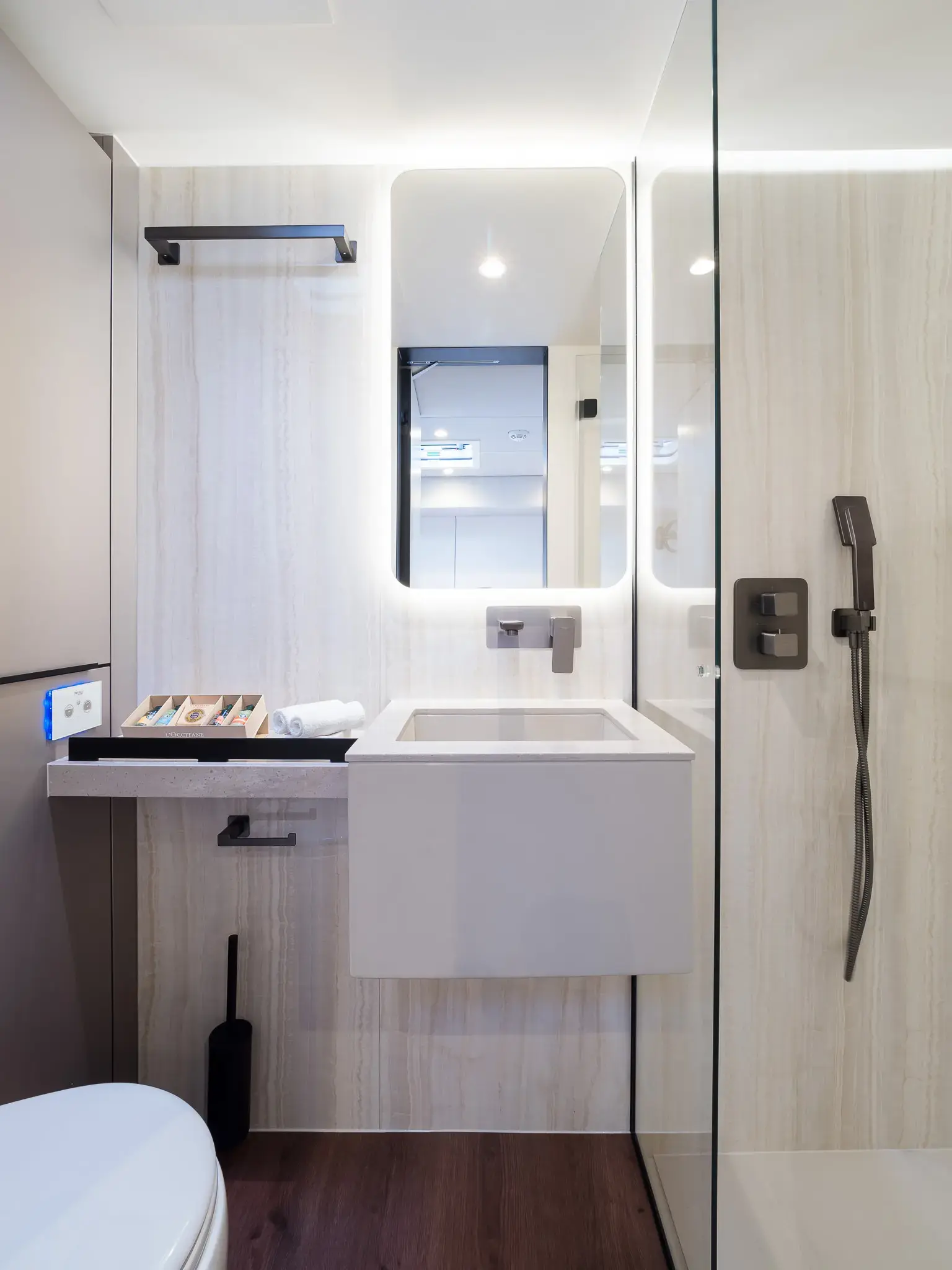 SWEET DREAMS thumbnail 23