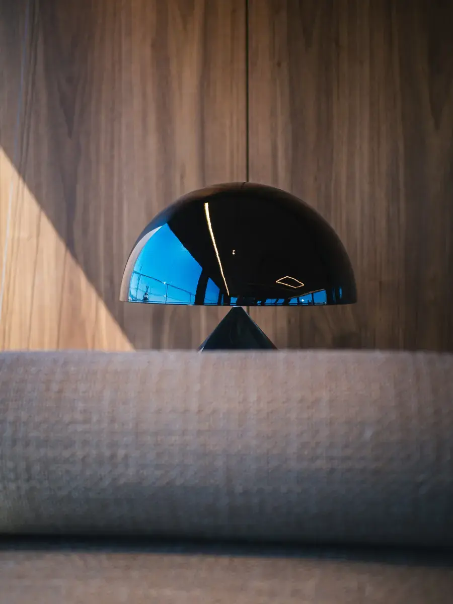 AMBER ONE  thumbnail 124