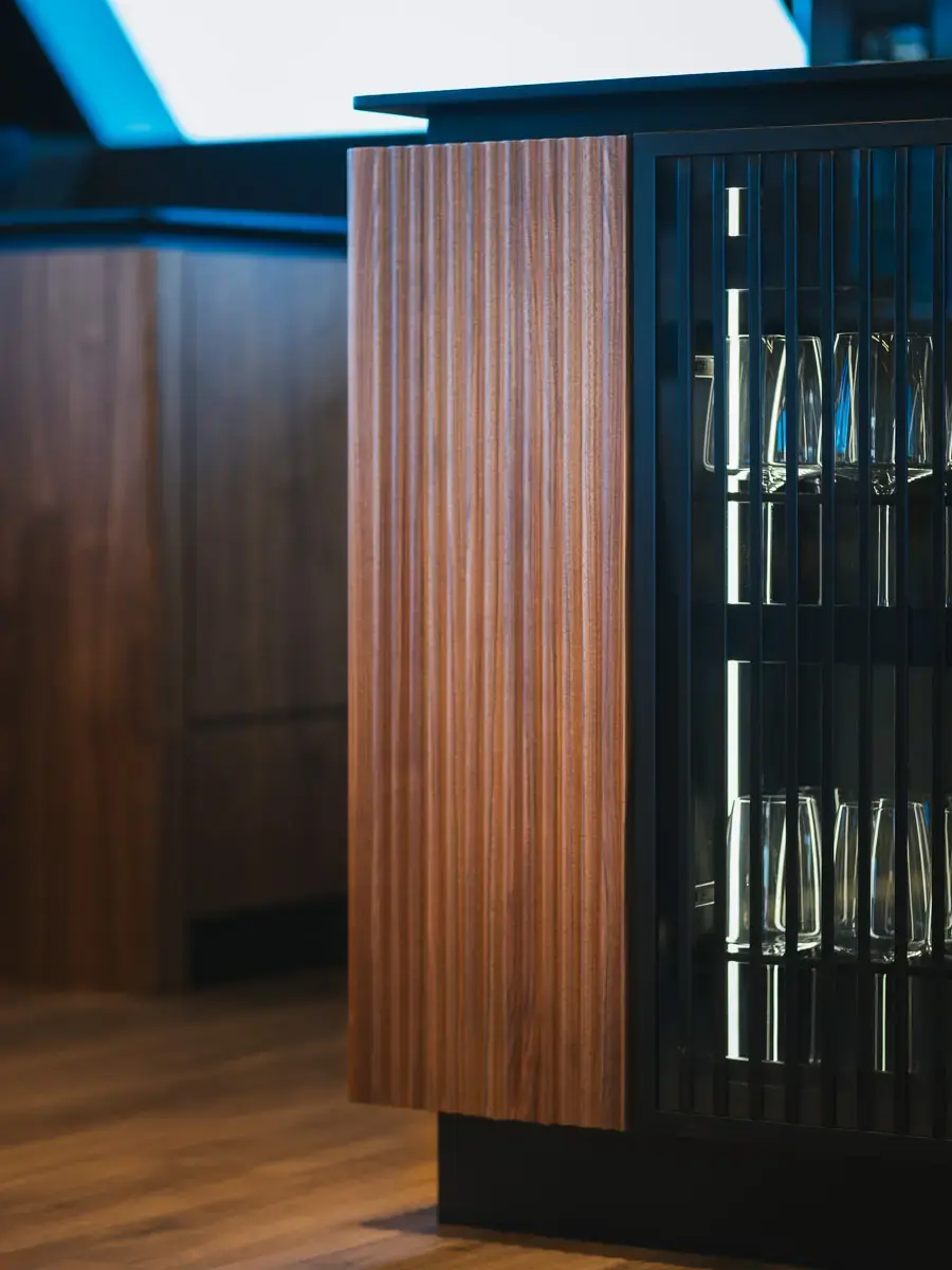 AMBER ONE  thumbnail 129