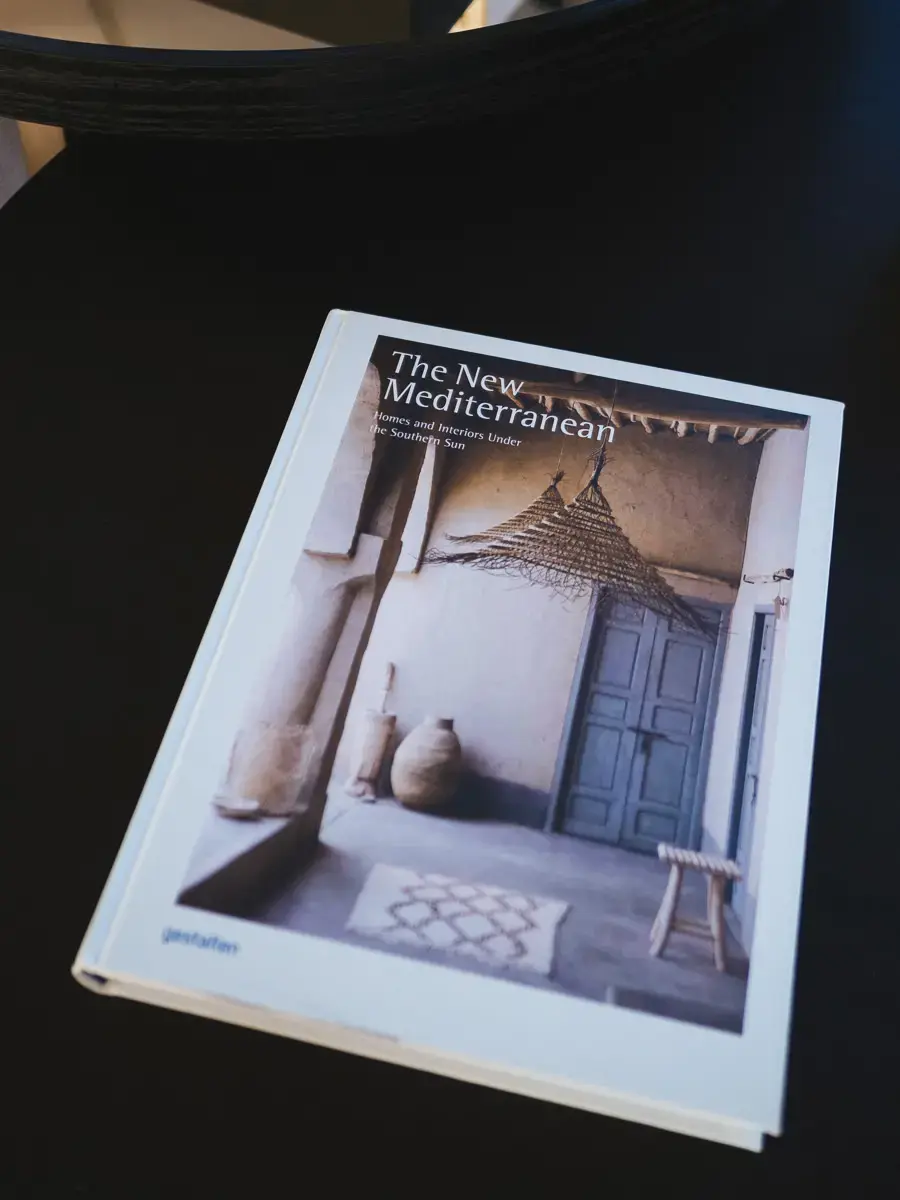 AMBER ONE  thumbnail 35