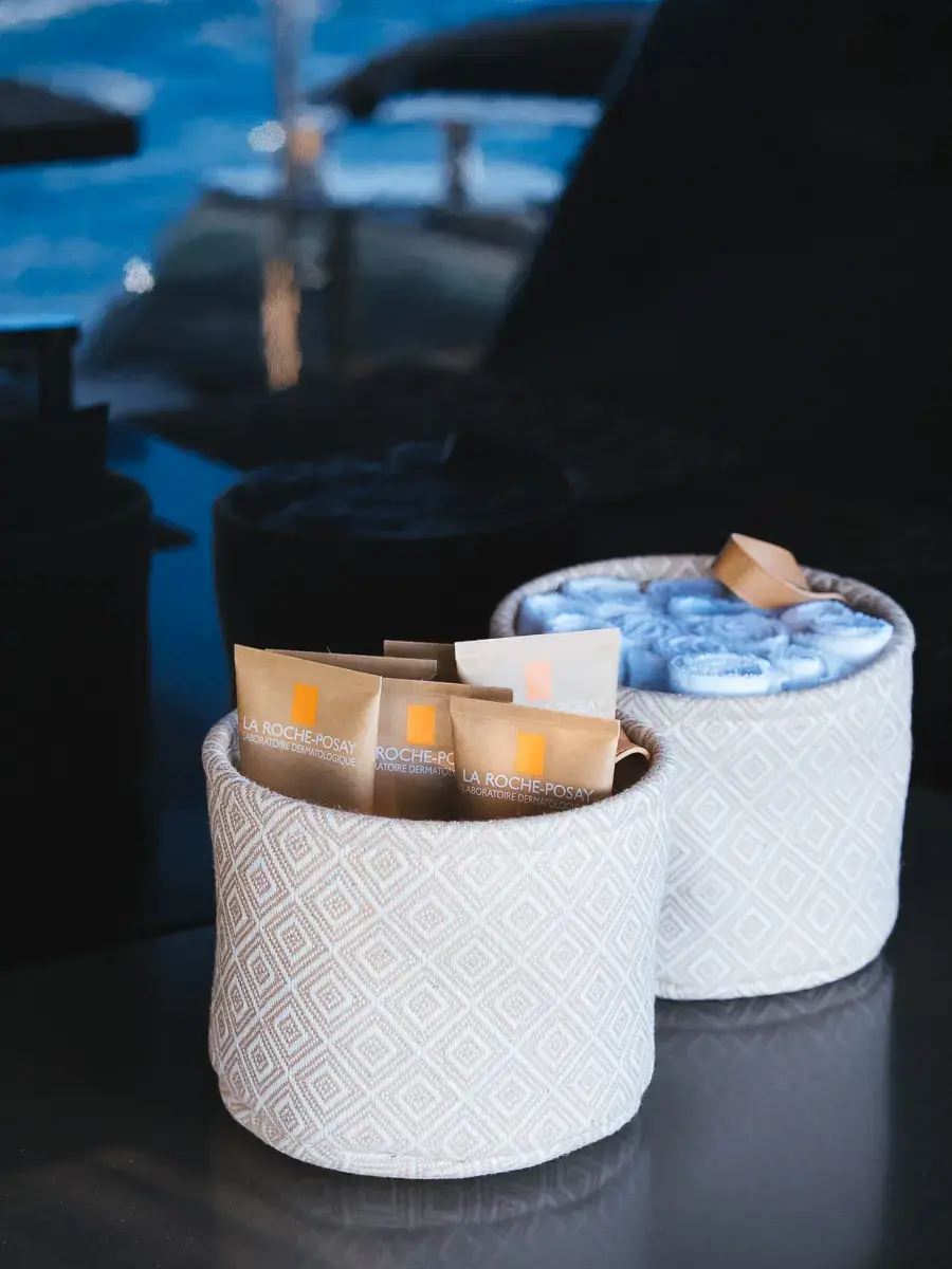 AMBER ONE  thumbnail 136