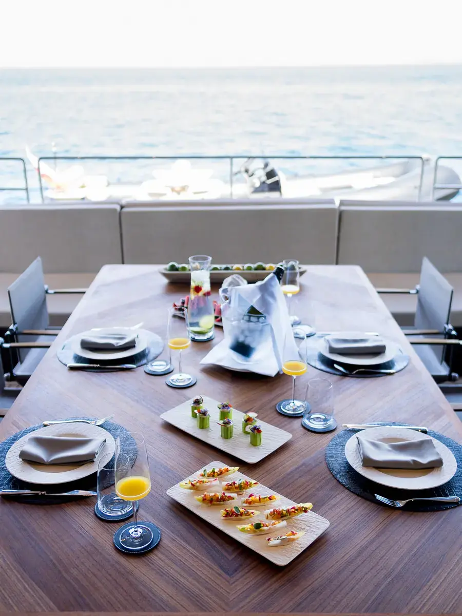 AMBER ONE  thumbnail 27