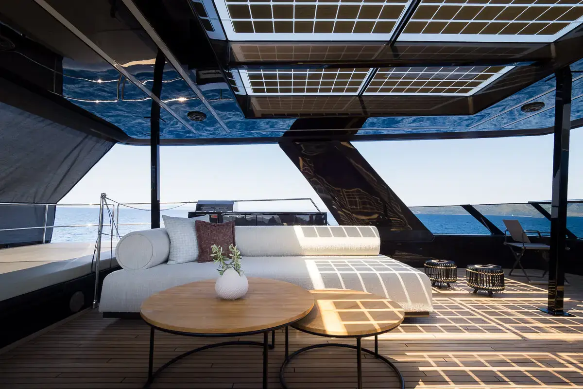 AMBER ONE  thumbnail 36